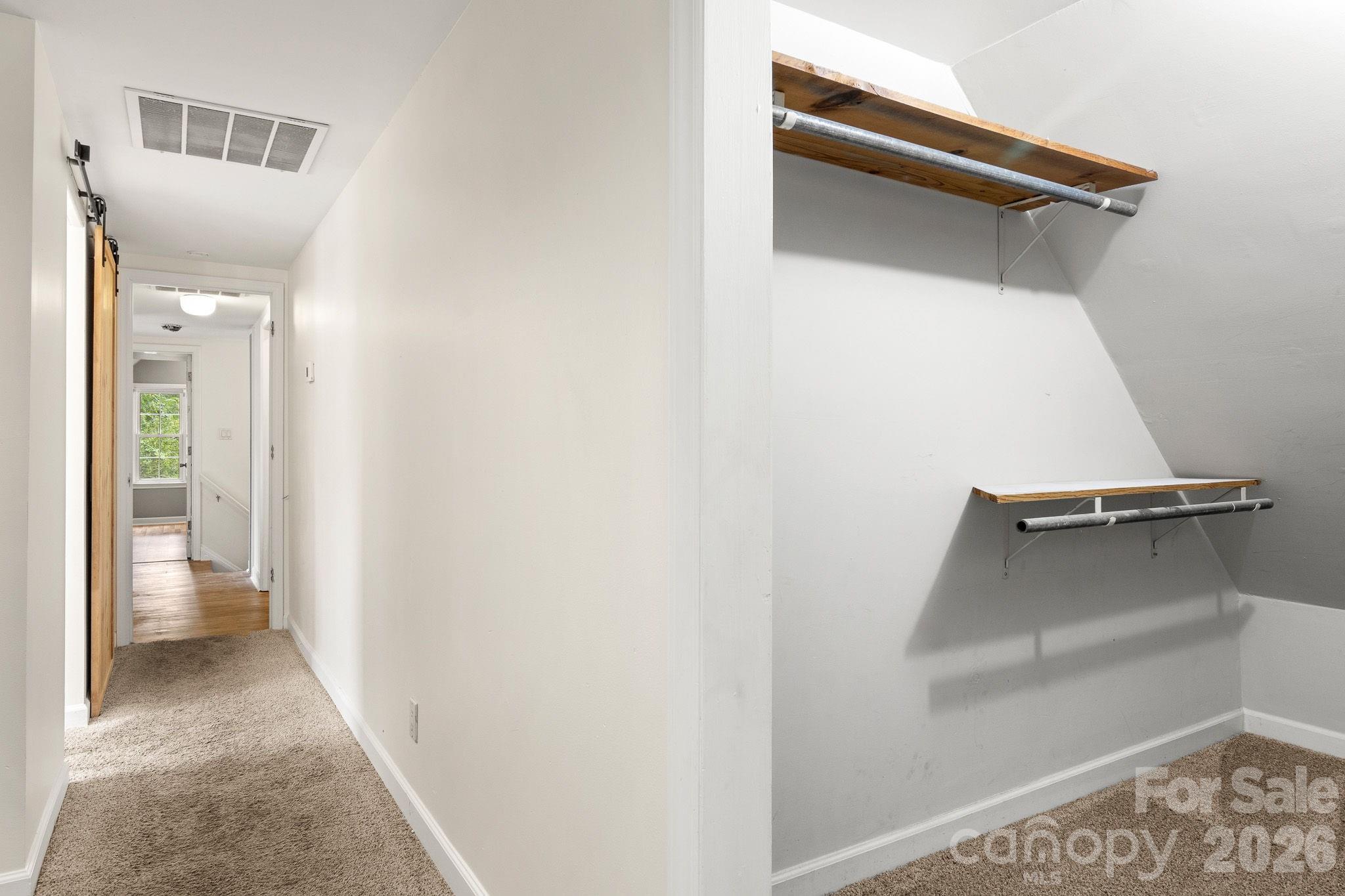 207 Edgemont Drive Property Photo 43