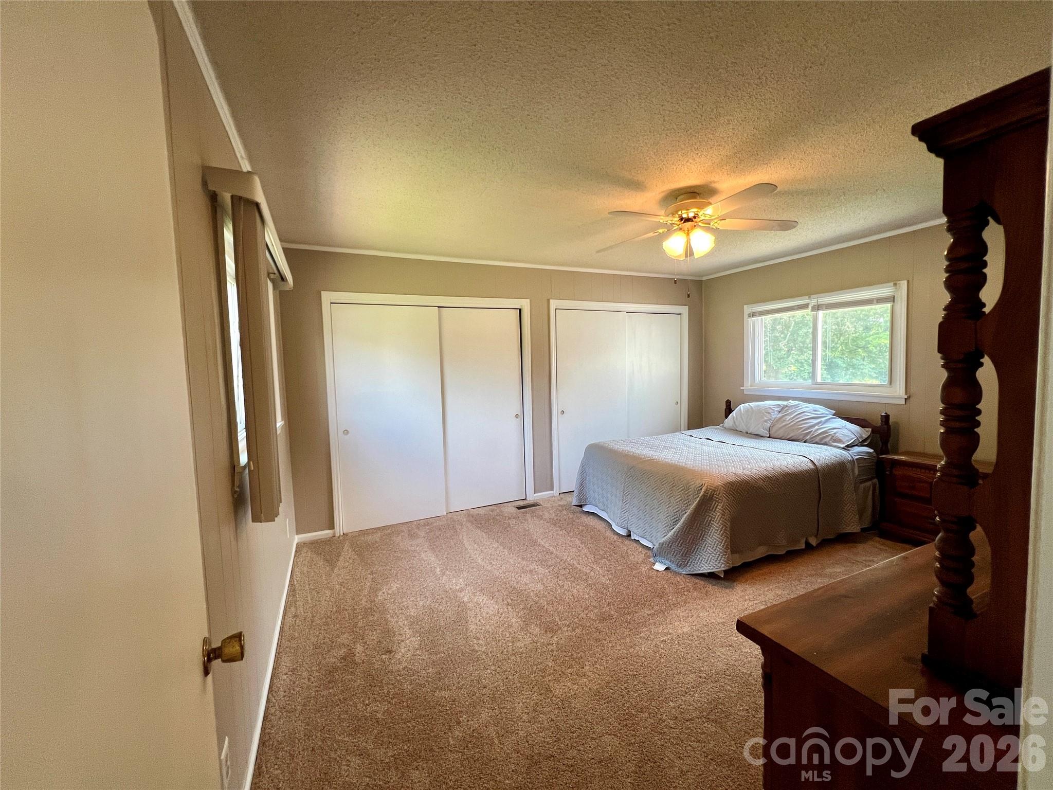 2307 Mclean Street Property Photo 8
