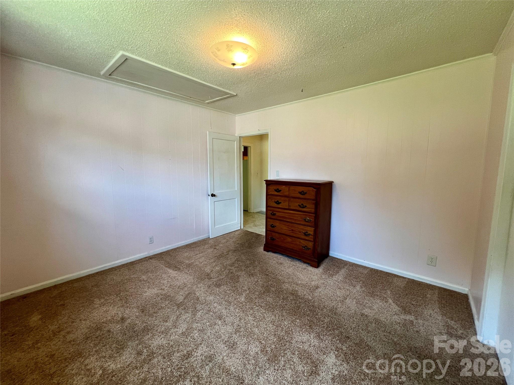 2307 Mclean Street Property Photo 13