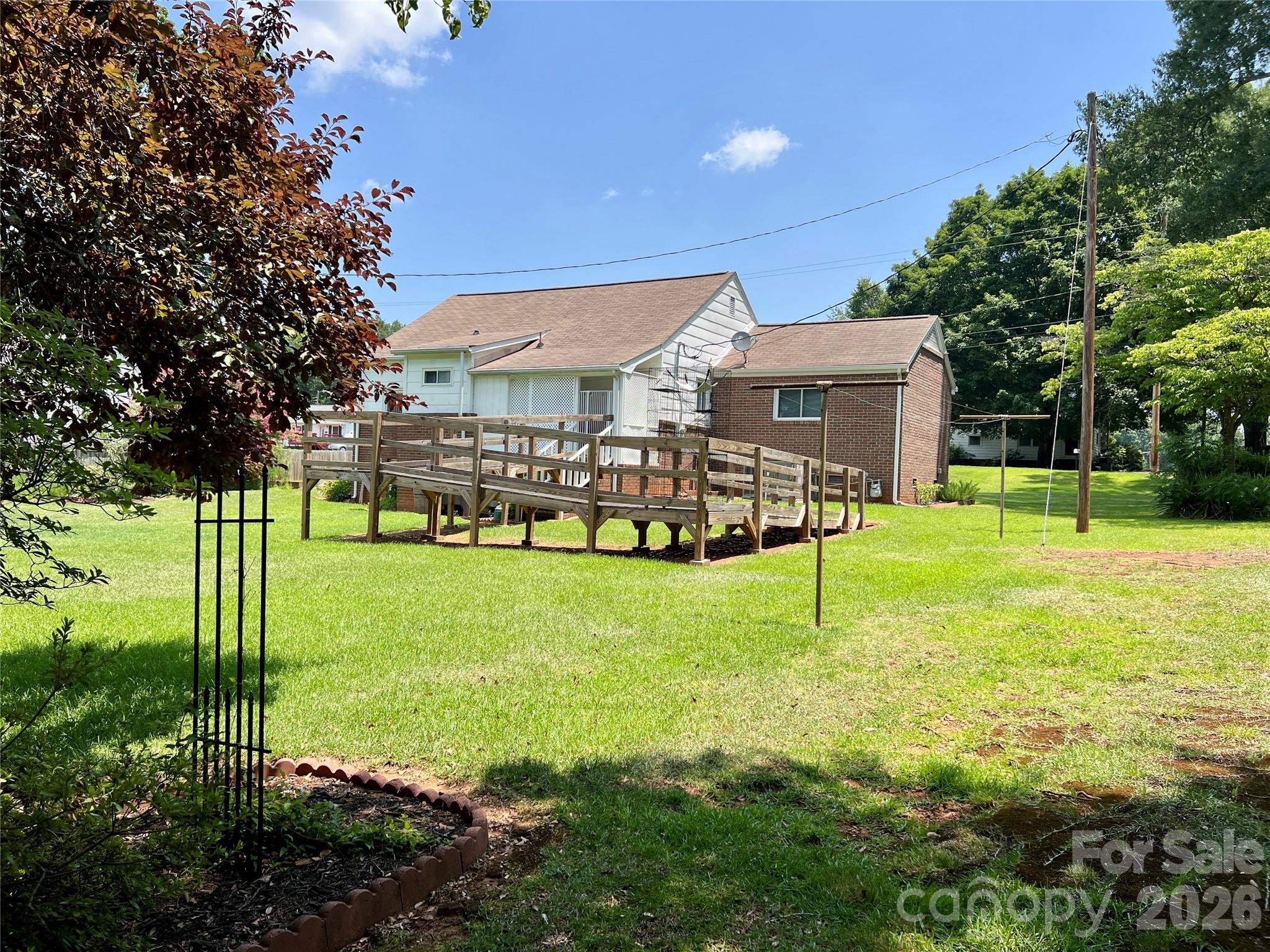 2307 Mclean Street Property Photo 27