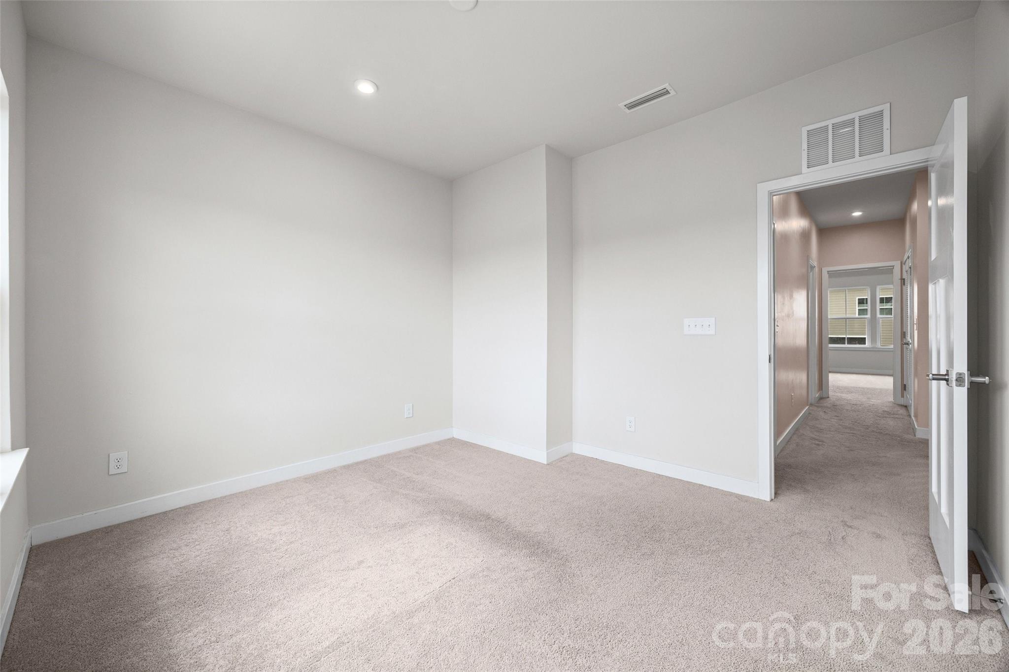 928 Portrush Lane Property Photo 16