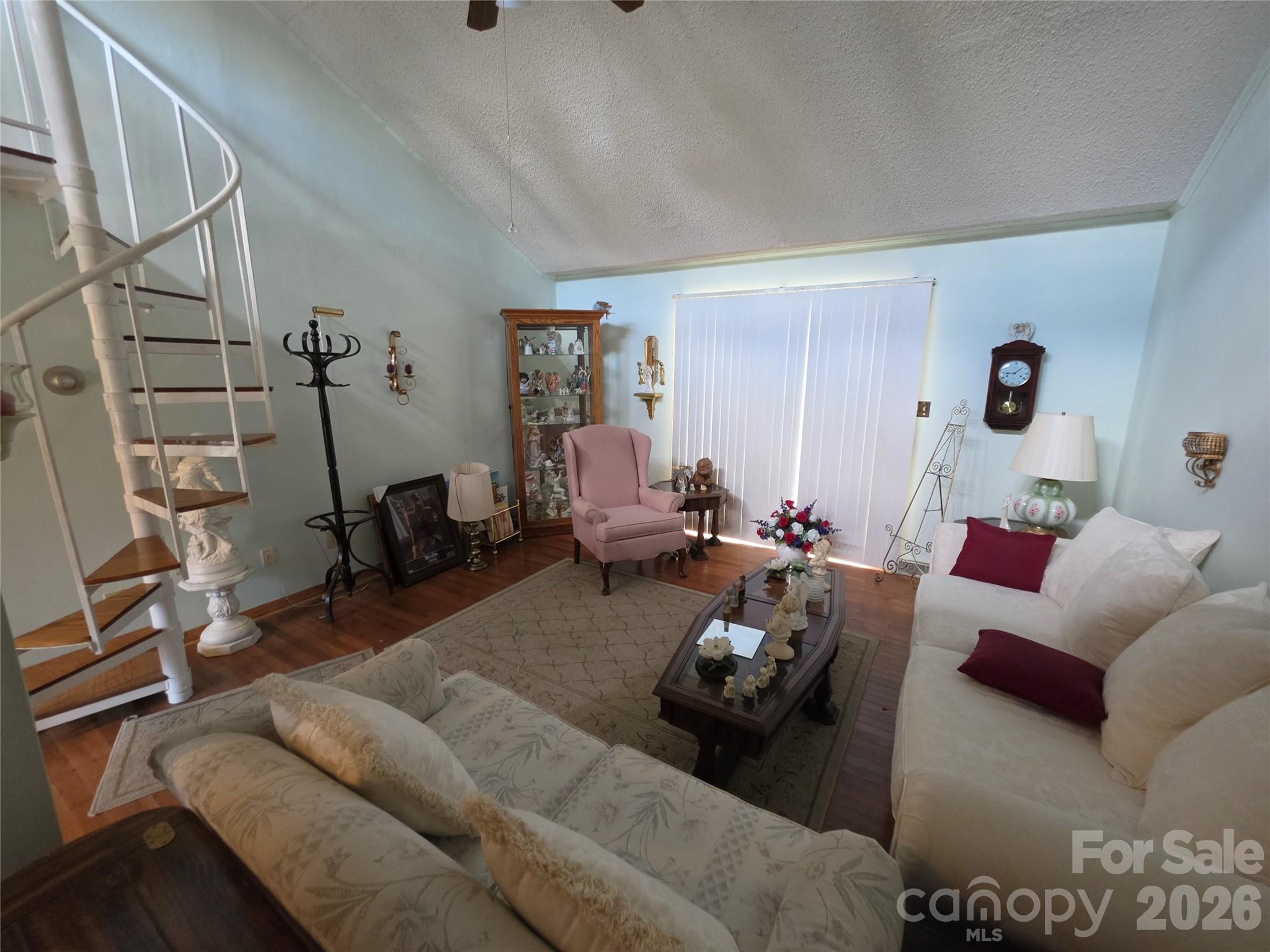 214 Big Bear Boulevard Property Photo 9