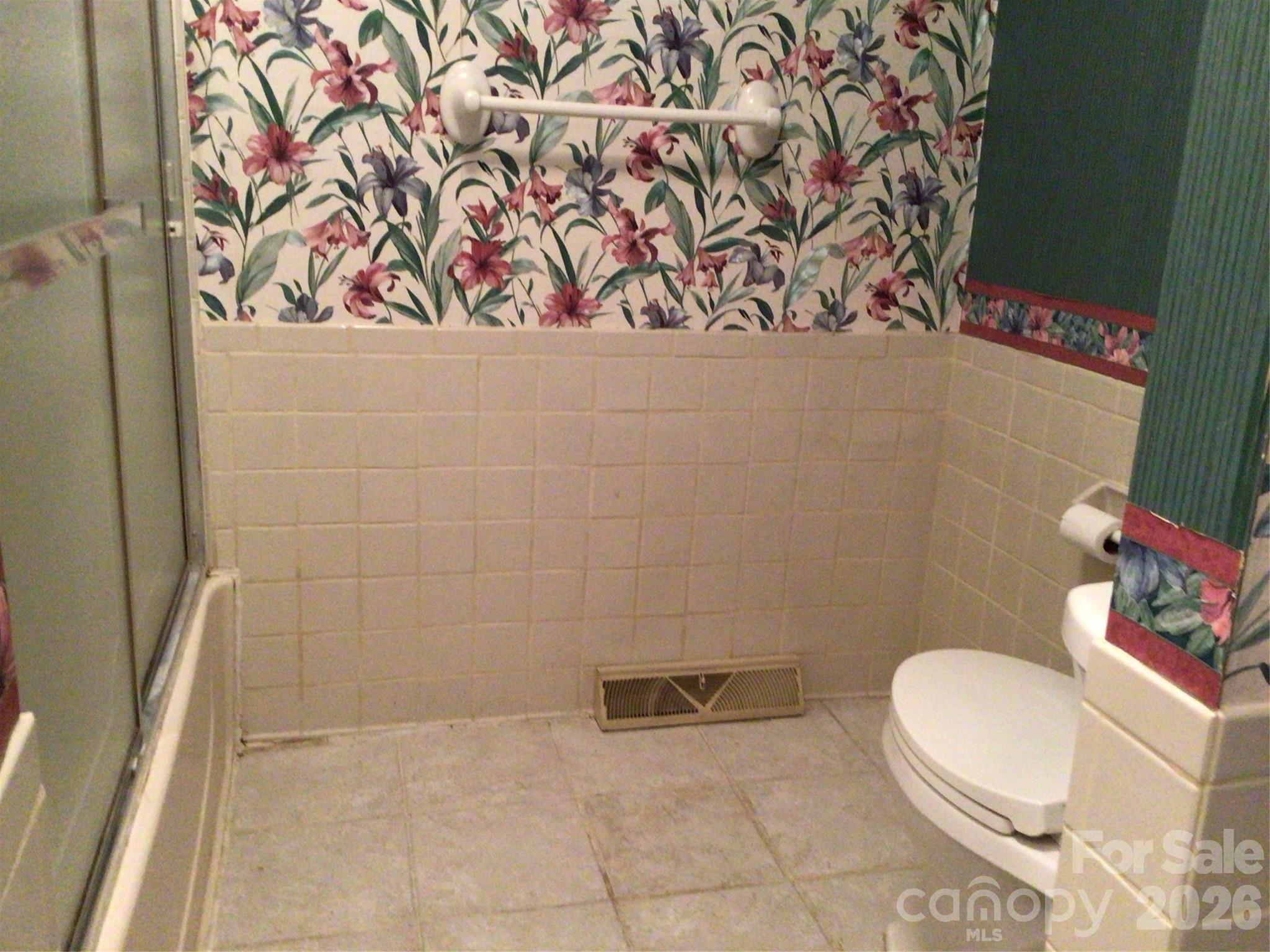 214 Big Bear Boulevard Property Photo 12