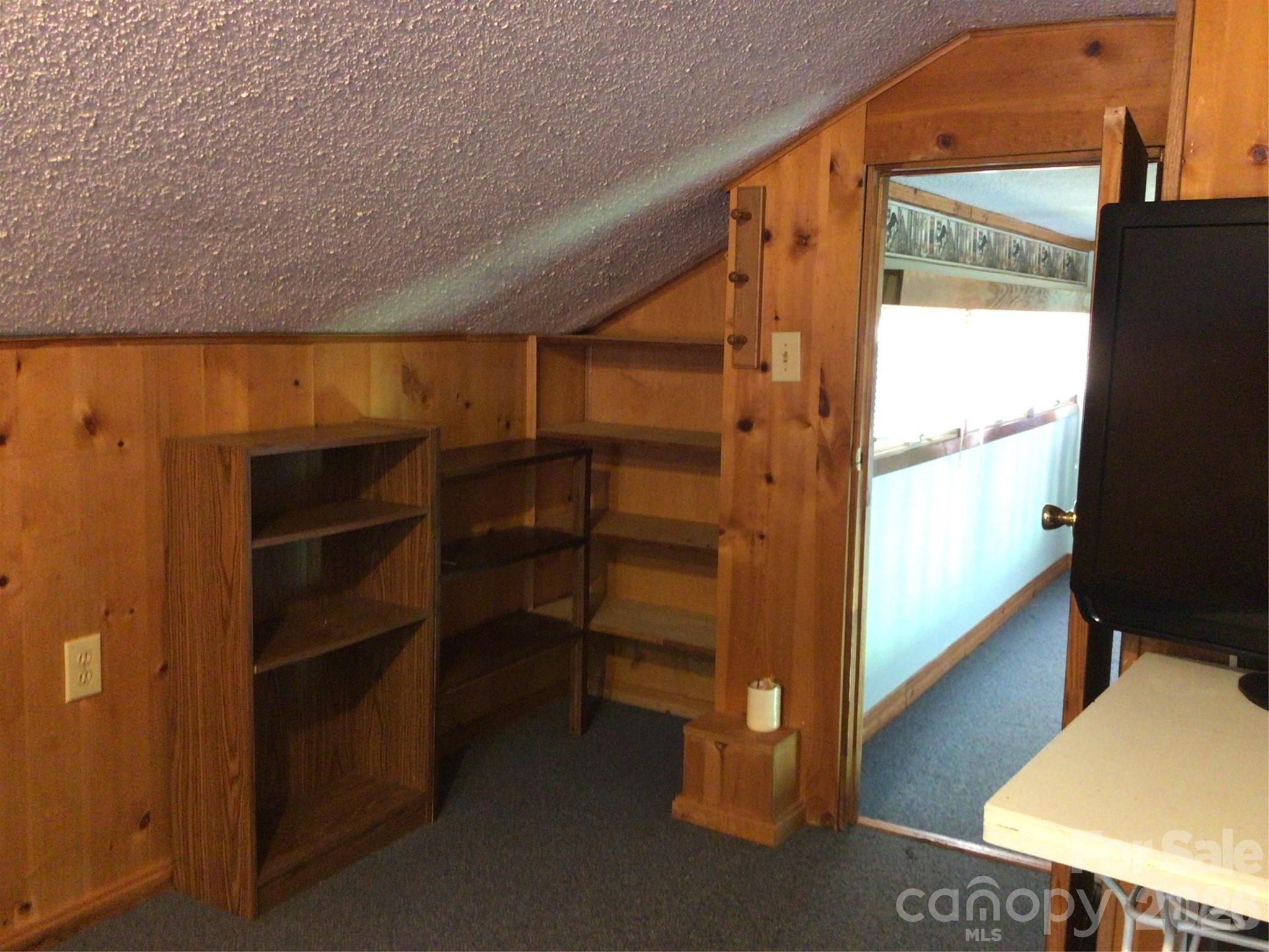 214 Big Bear Boulevard Property Photo 25
