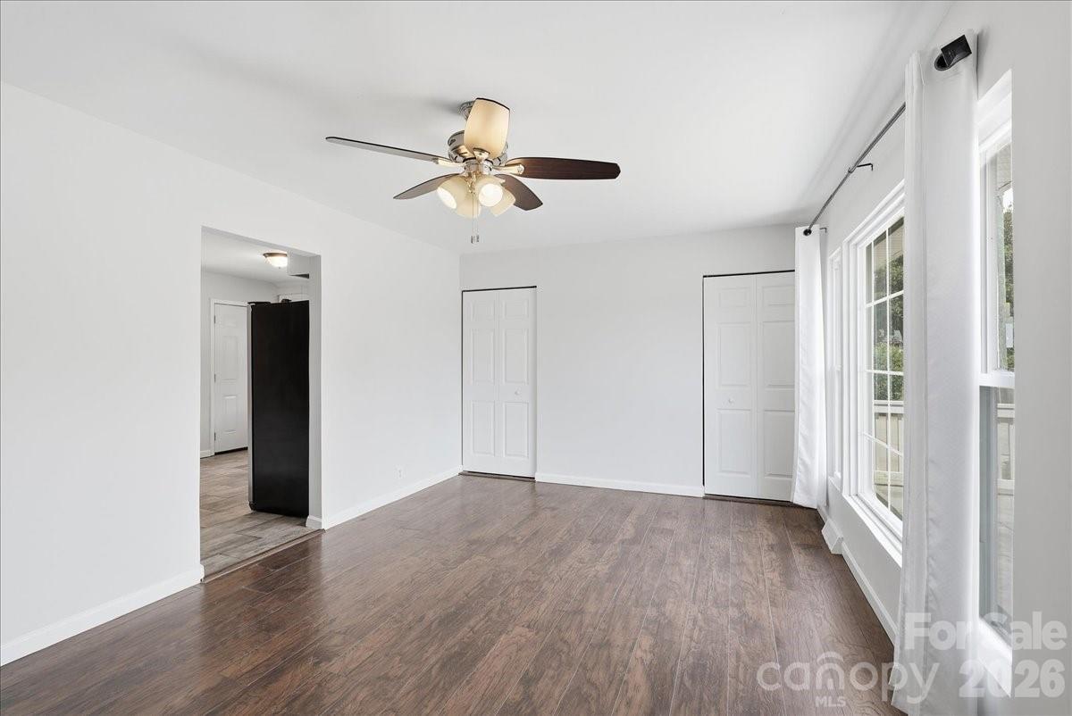4324 Hidden Valley Road Property Photo 8