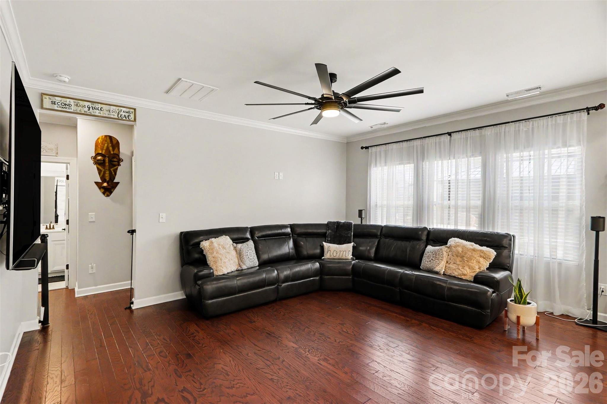 11140 Comiskey Lane Property Photo 6