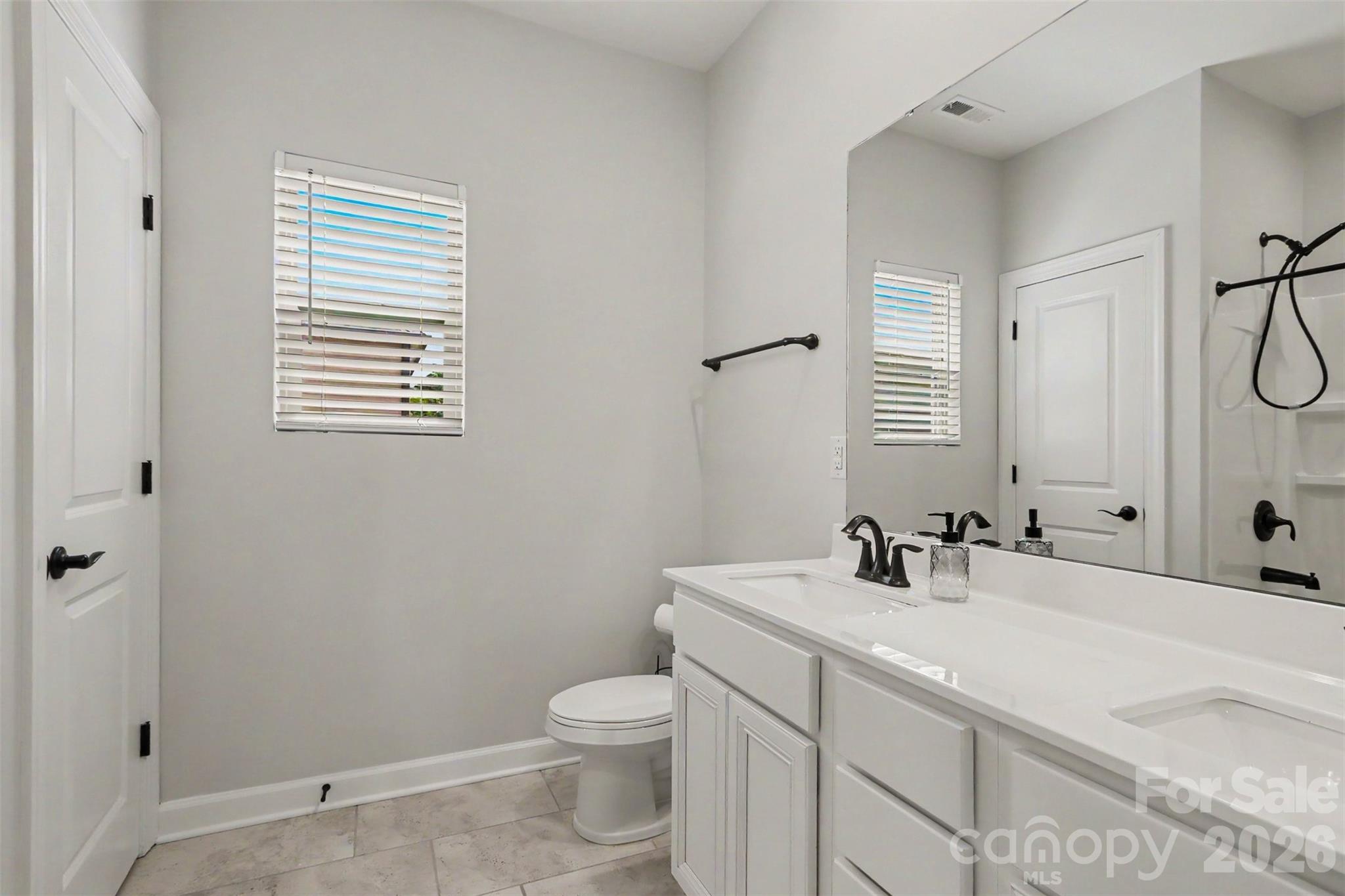 11140 Comiskey Lane Property Photo 12