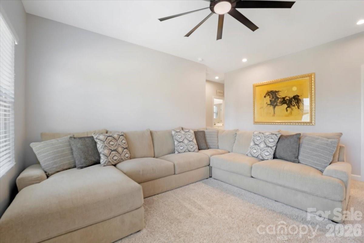 11140 Comiskey Lane Property Photo 23