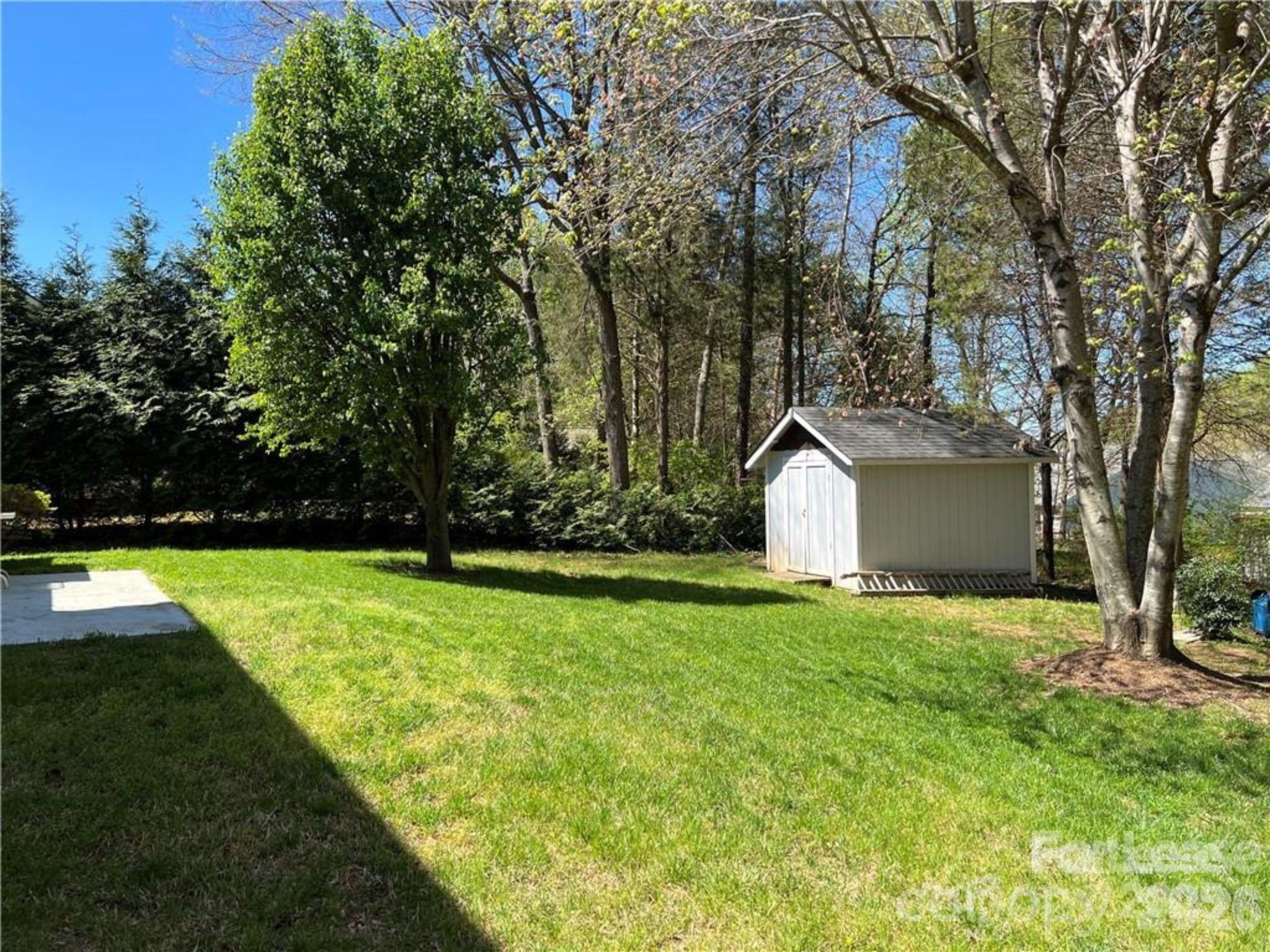 7010 Duchamp Drive Property Photo 9