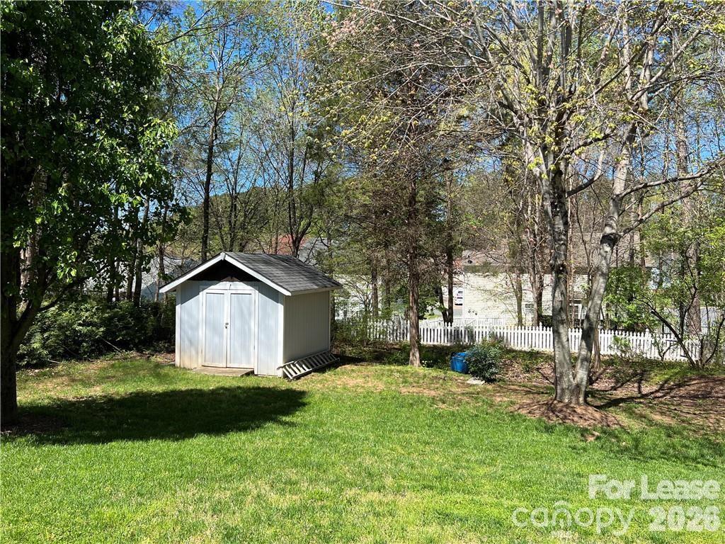 7010 Duchamp Drive Property Photo 15