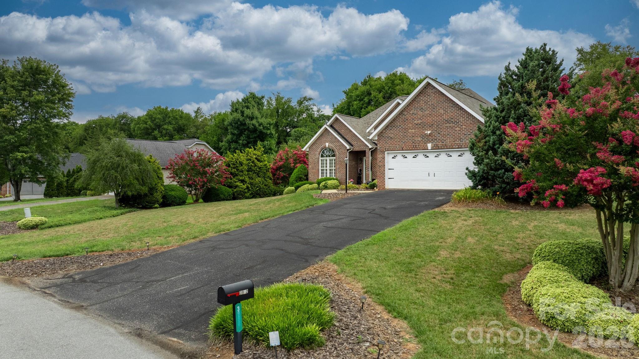 3992 Brickfield Street Property Photo 8