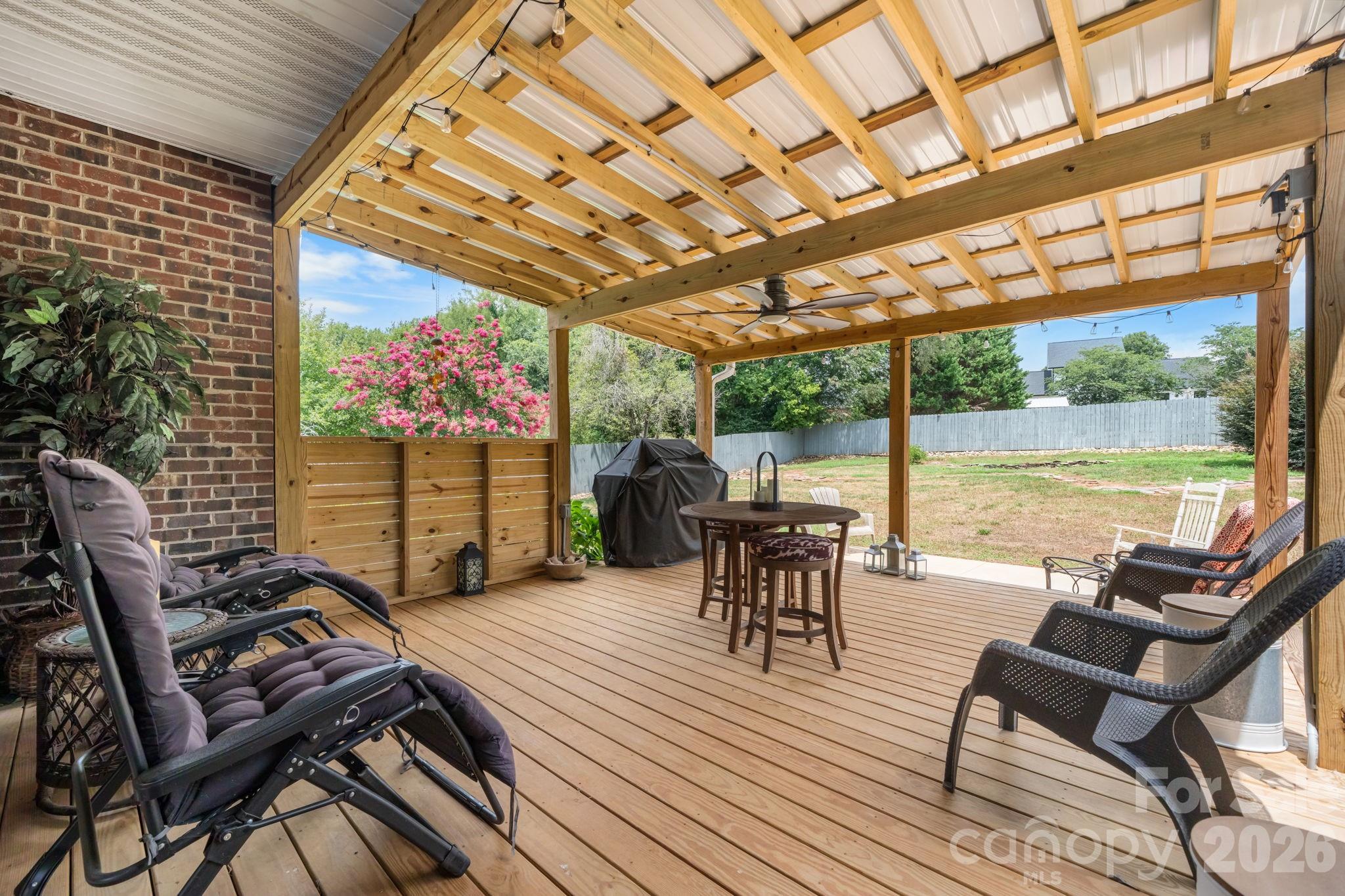 3992 Brickfield Street Property Photo 33