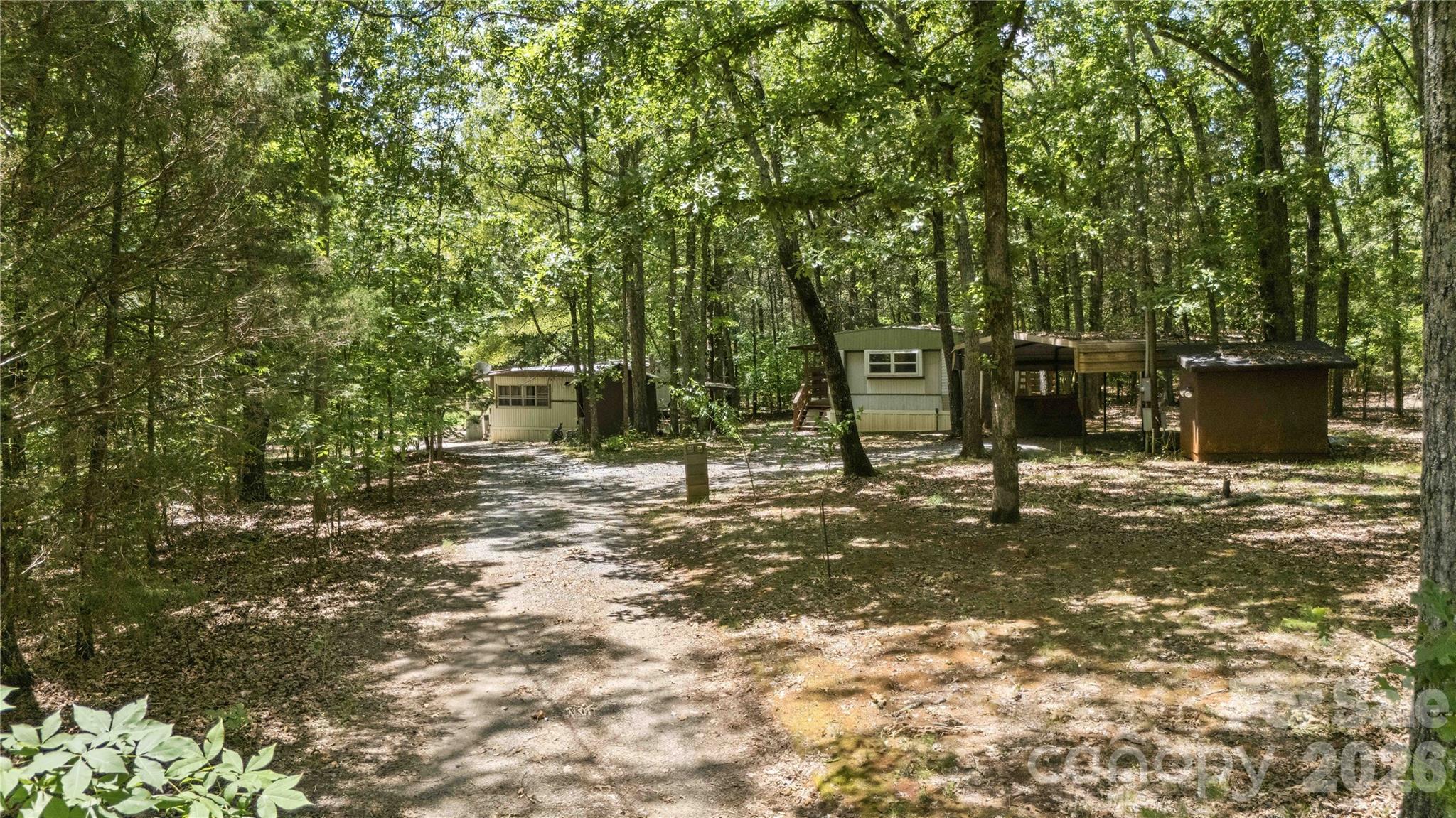 2228 Lannie Lane