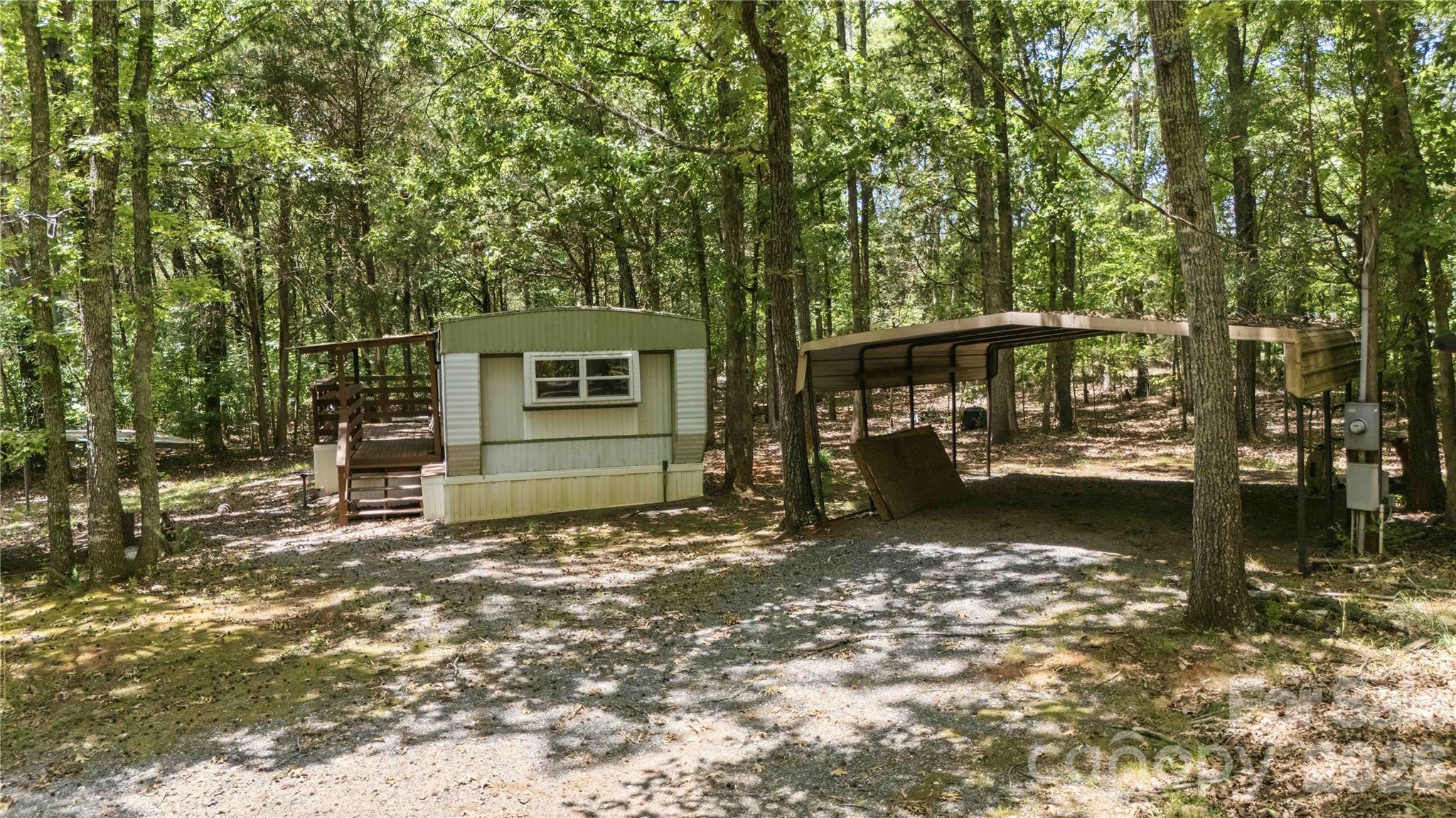 2228 Lannie Lane Property Photo 7