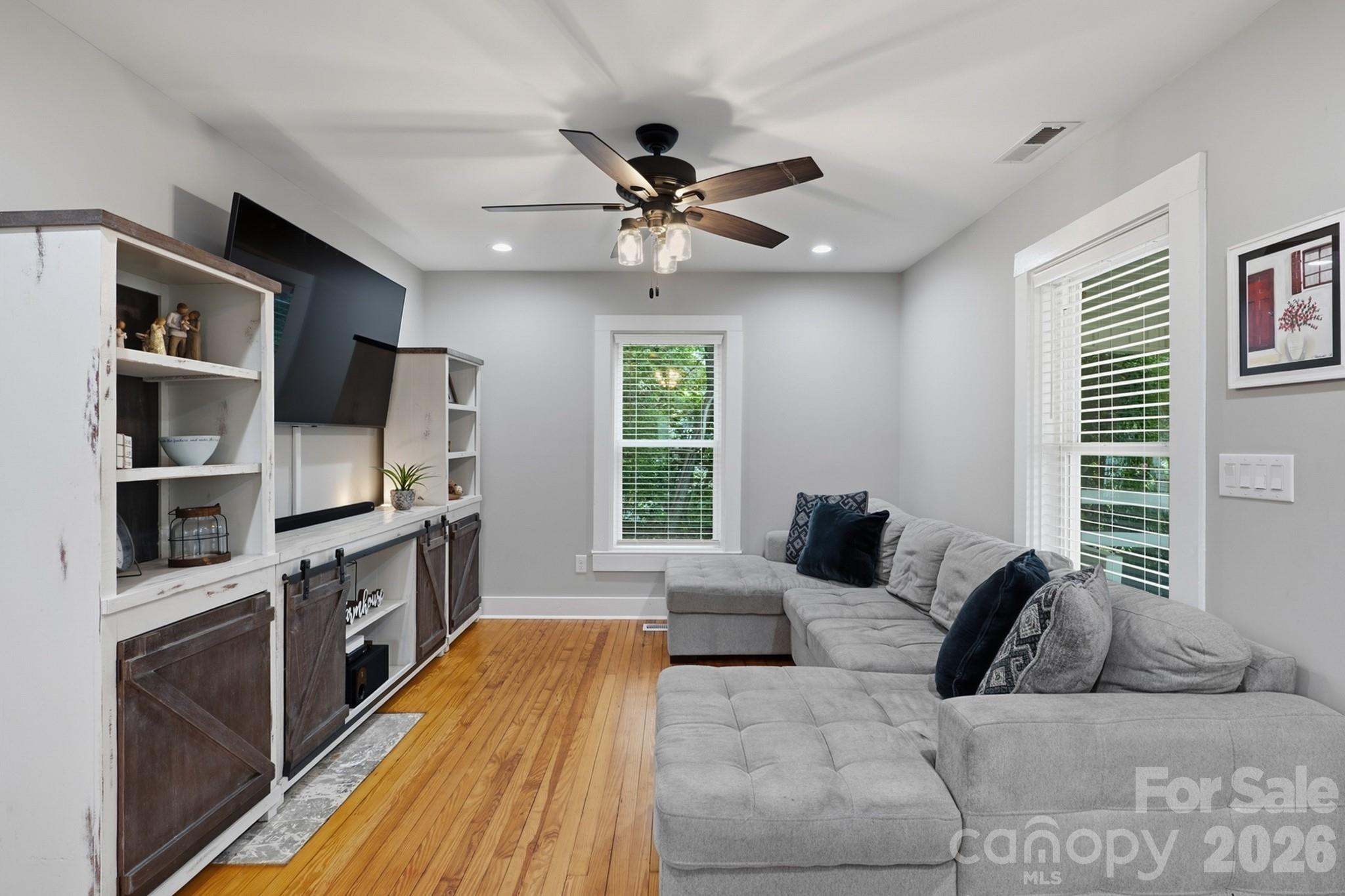 1103 Mable Avenue Property Photo 10