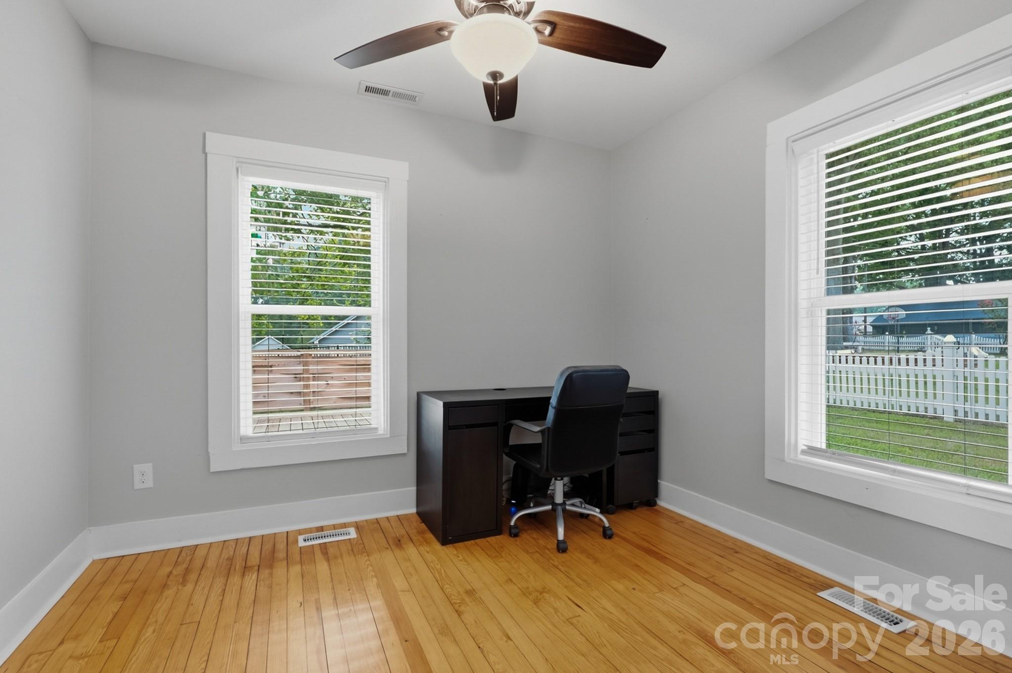 1103 Mable Avenue Property Photo 28
