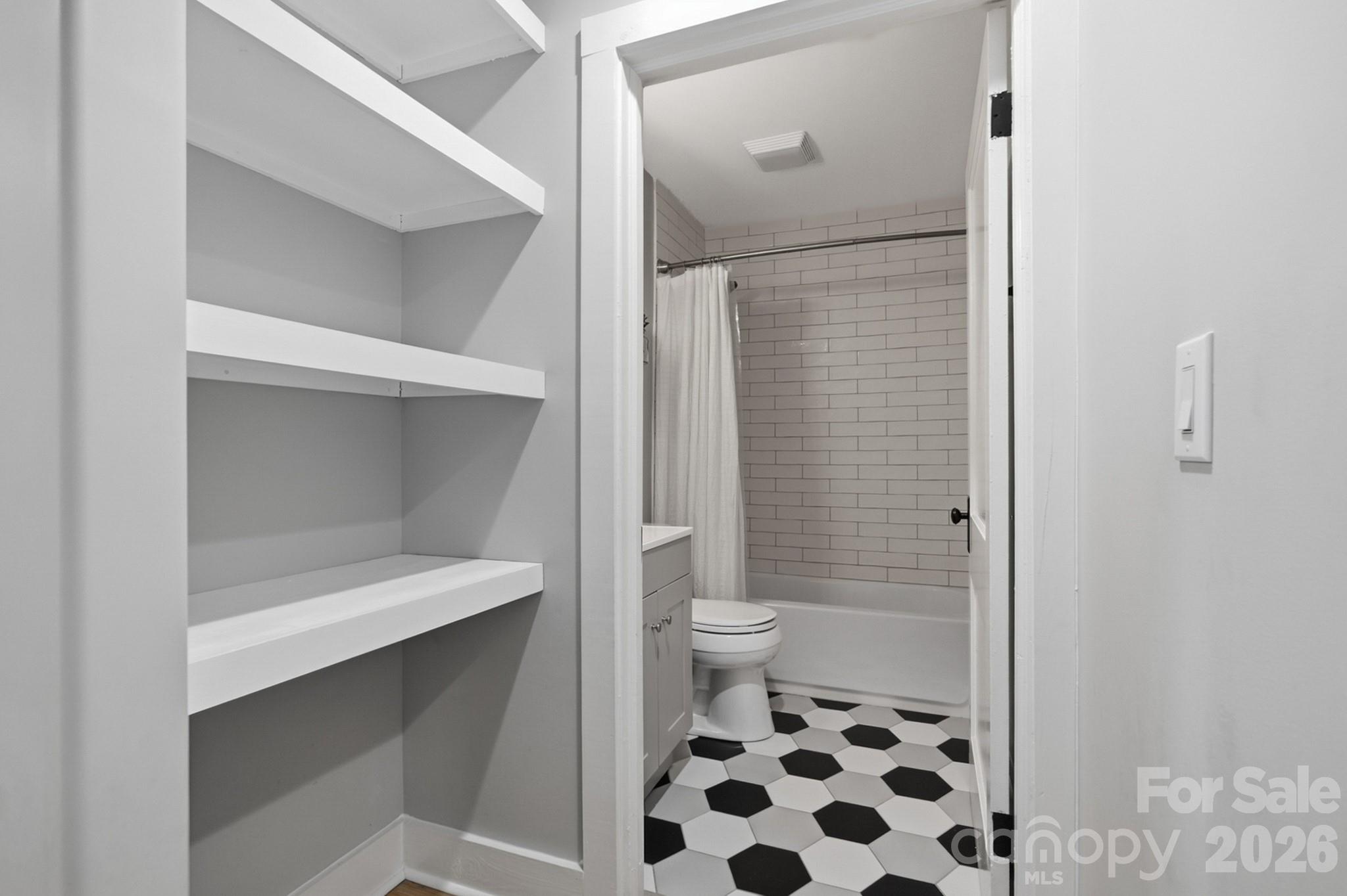 1103 Mable Avenue Property Photo 30