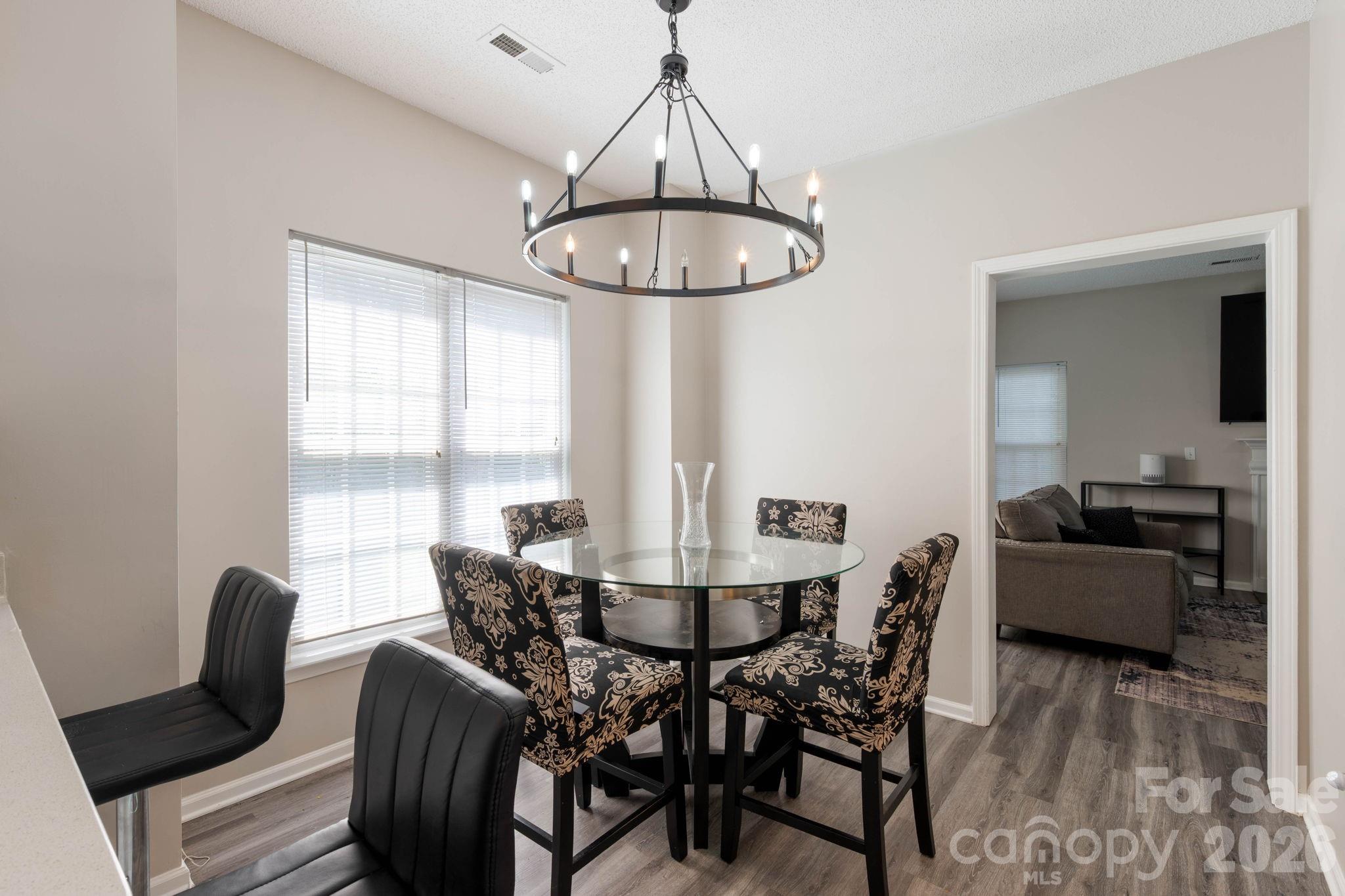 5782 Dove Point Drive Property Photo 7