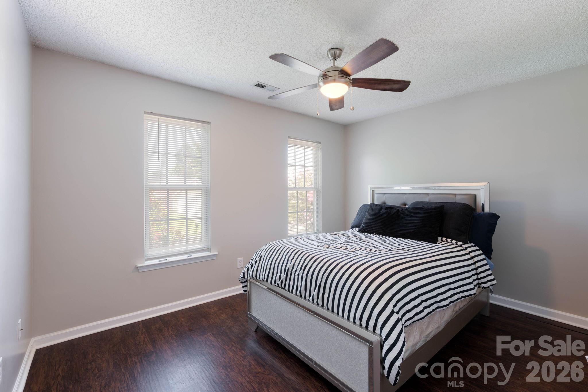 5782 Dove Point Drive Property Photo 18