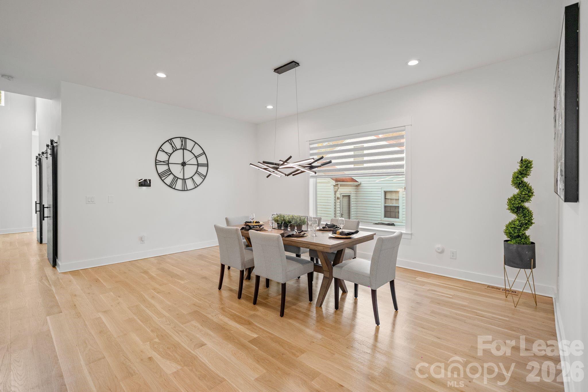 3008 Holt Street Property Photo 15