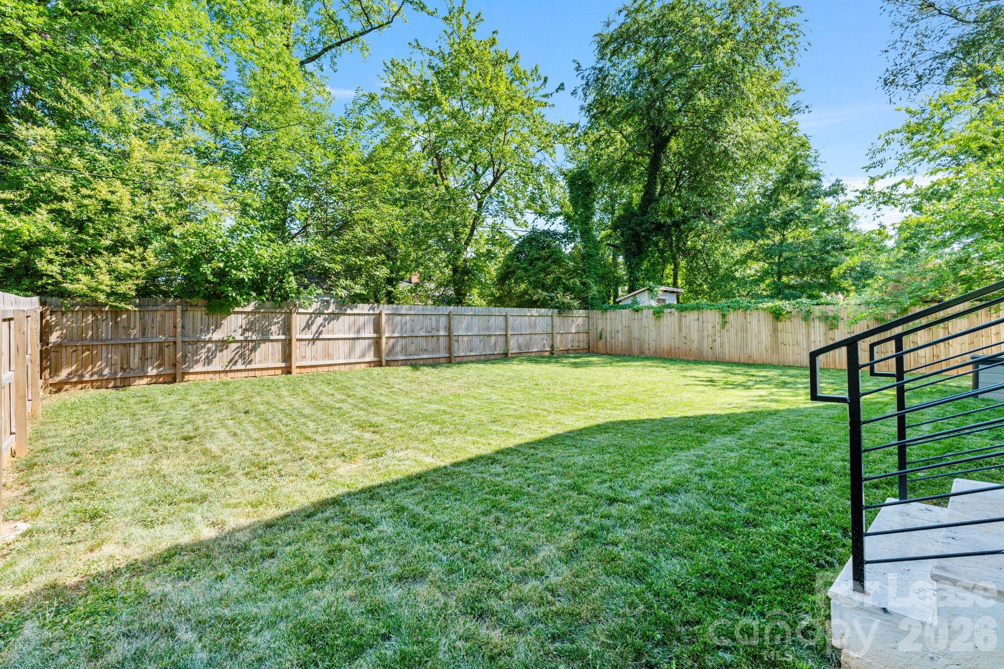 3008 Holt Street Property Photo 23