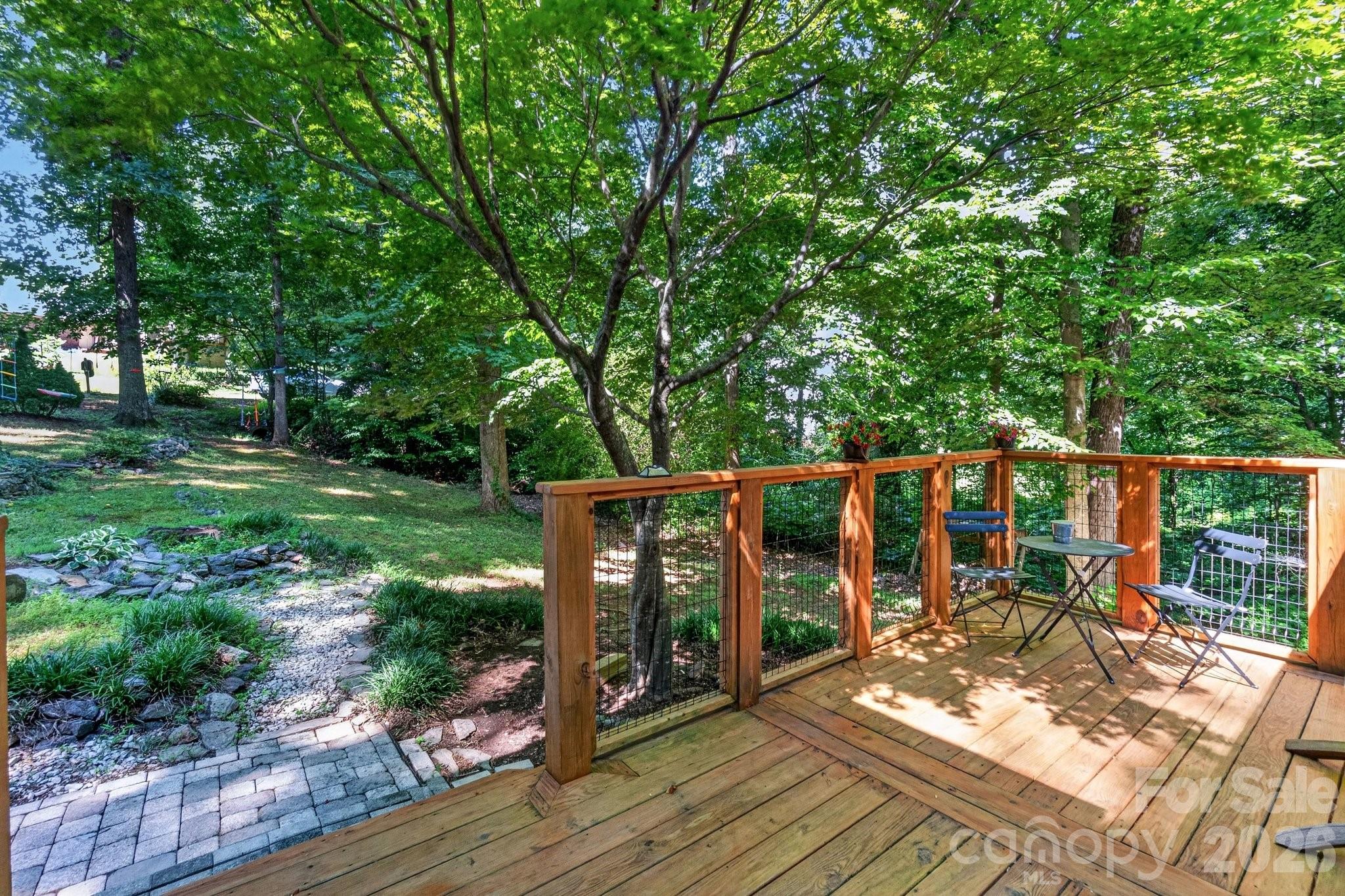167 Dunlap Loop Property Photo 1