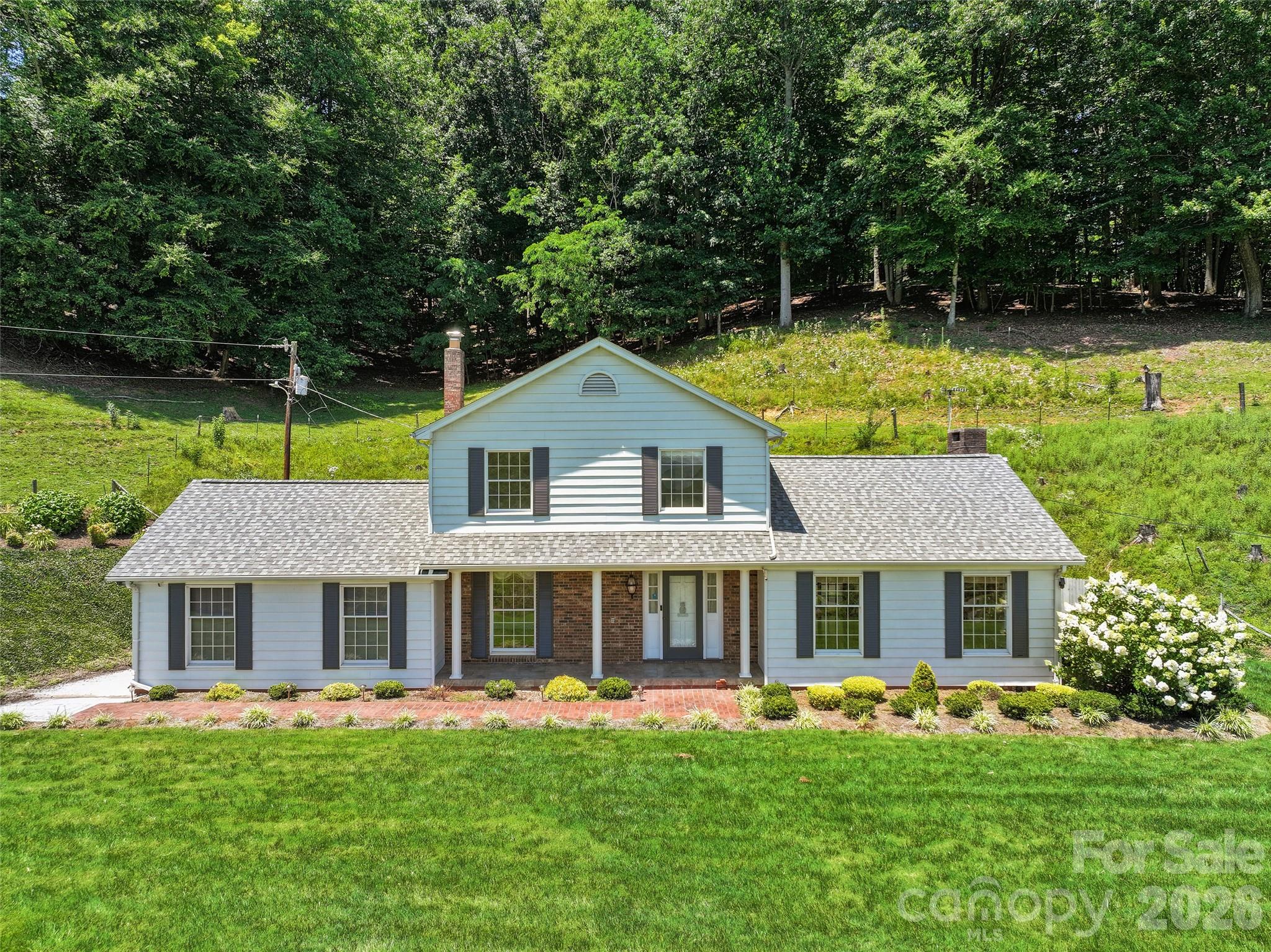 121 Fortner Drive Property Photo 1