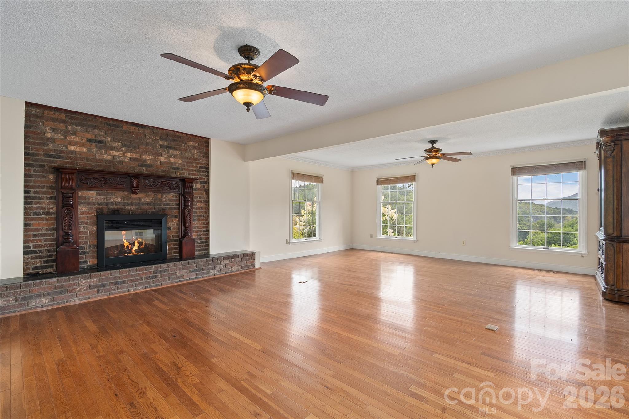 121 Fortner Drive Property Photo 13