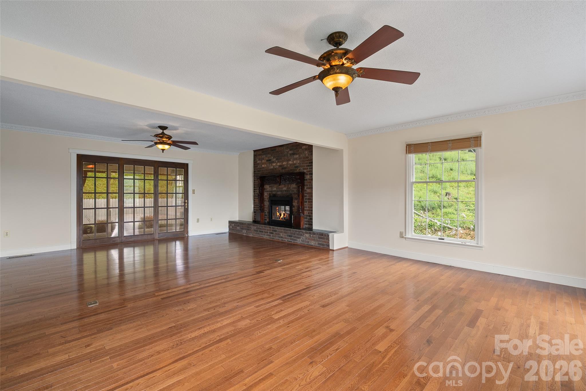 121 Fortner Drive Property Photo 14