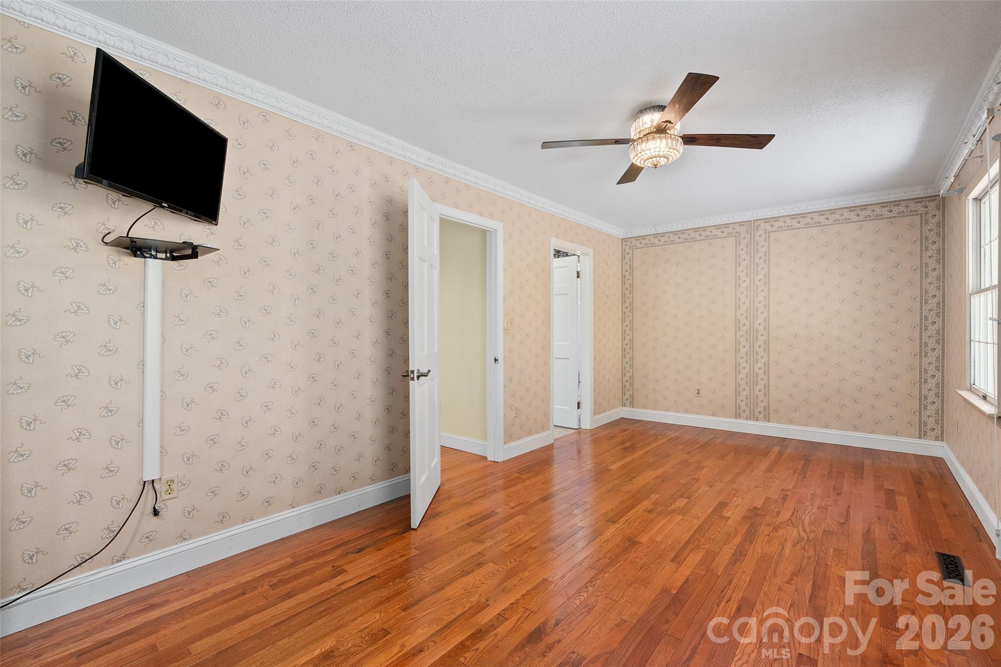 121 Fortner Drive Property Photo 24