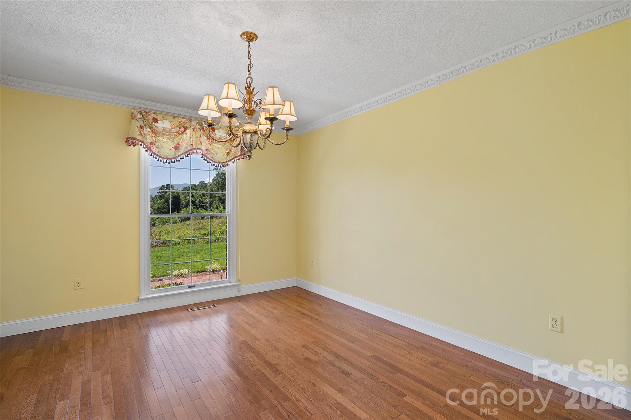121 Fortner Drive Property Photo 27