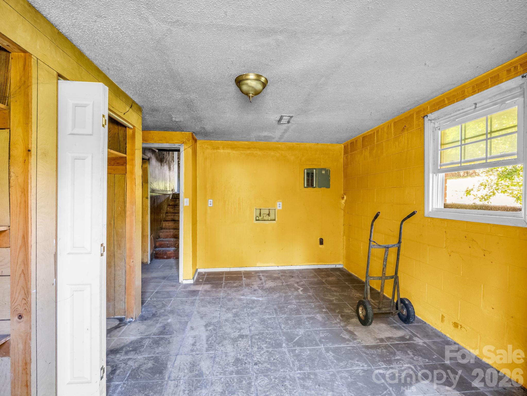 176 Michael Street Property Photo 18