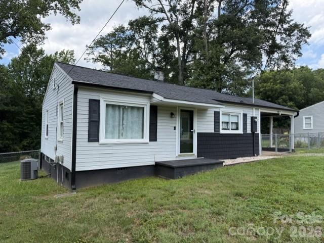 648 Summerow Road Property Photo 3