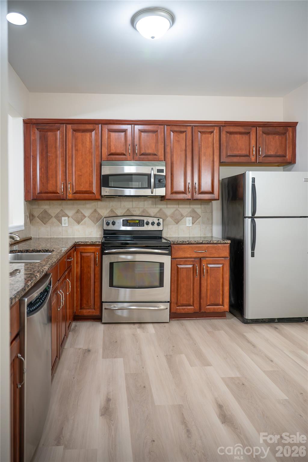 9150 Redmond Trace Road Property Photo 7