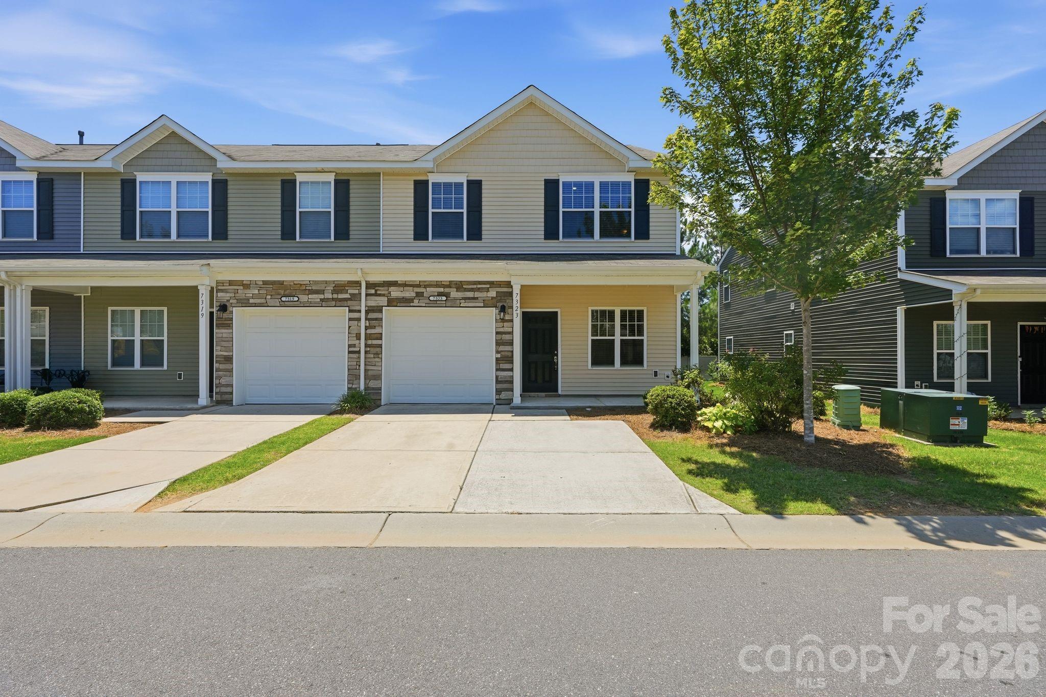 7323 Jane Parks Way Property Photo 1