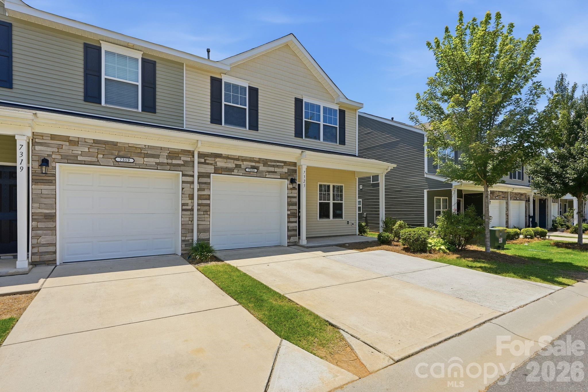 7323 Jane Parks Way Property Photo 10
