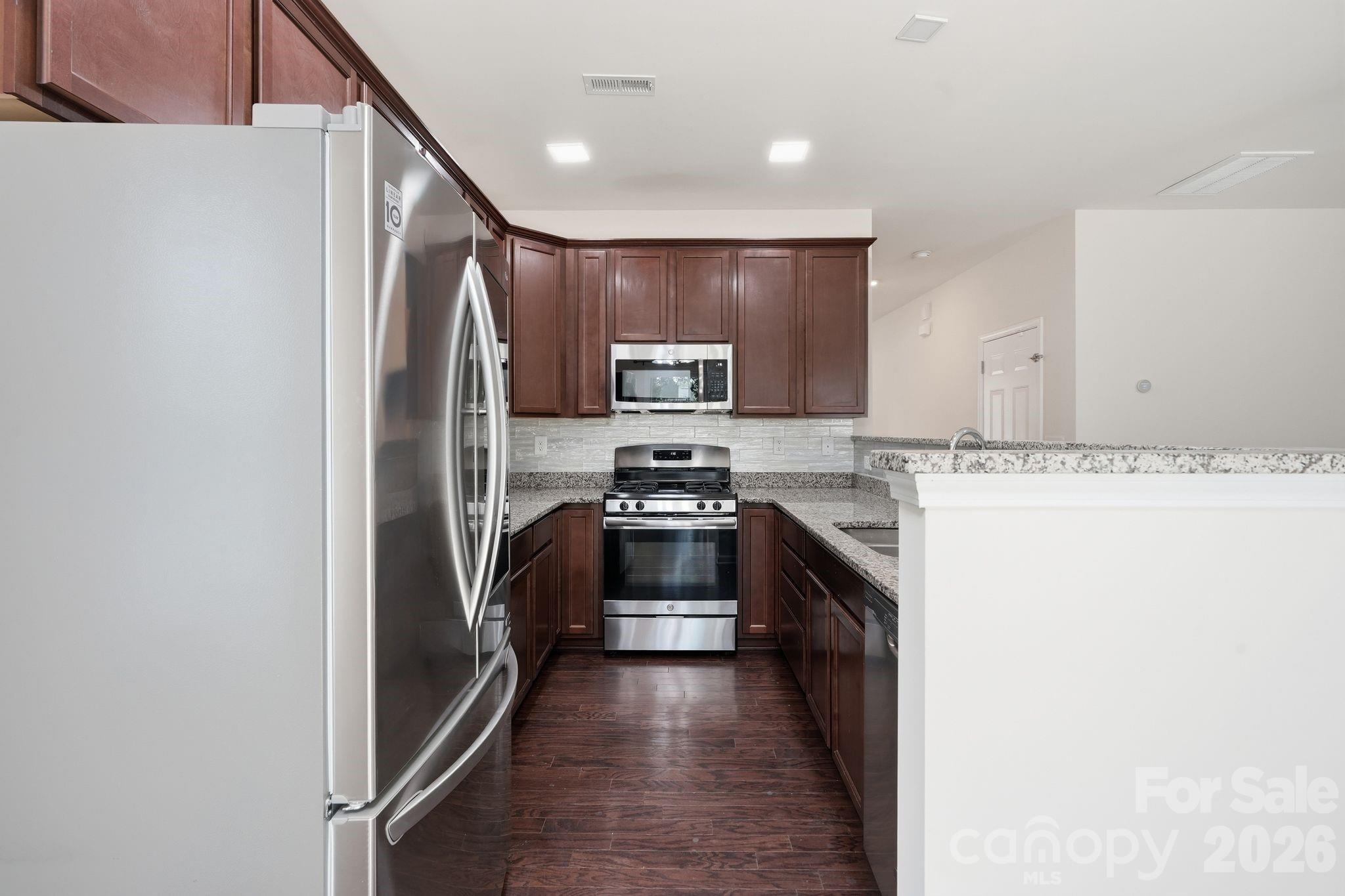 7323 Jane Parks Way Property Photo 22