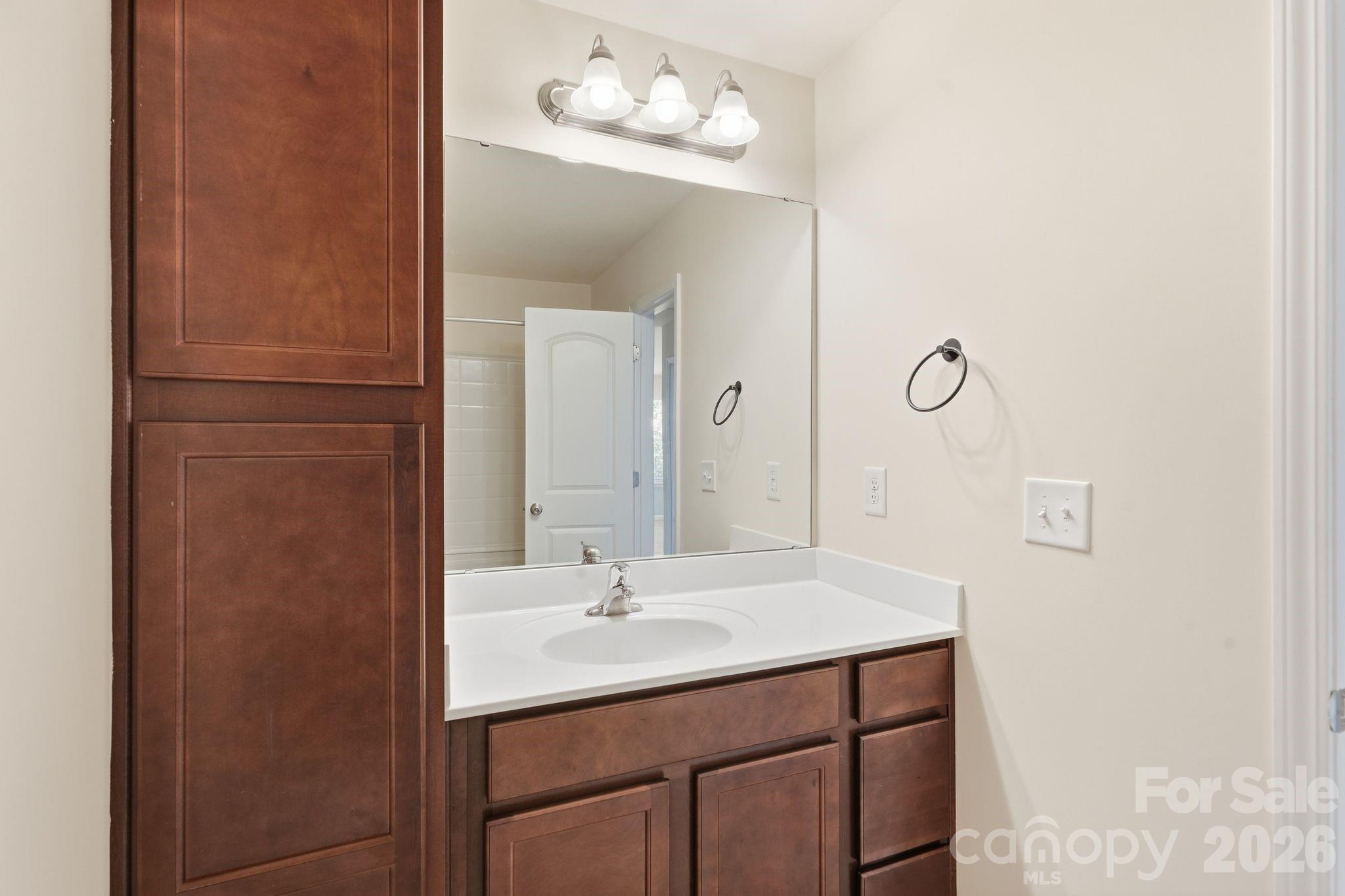 7323 Jane Parks Way Property Photo 32