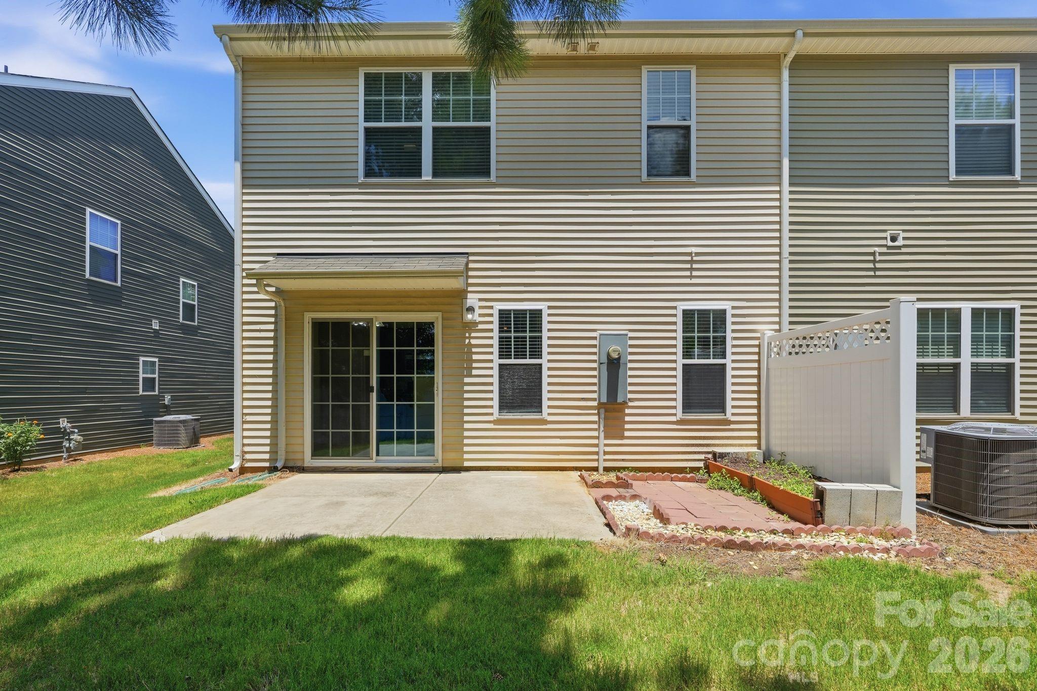 7323 Jane Parks Way Property Photo 37