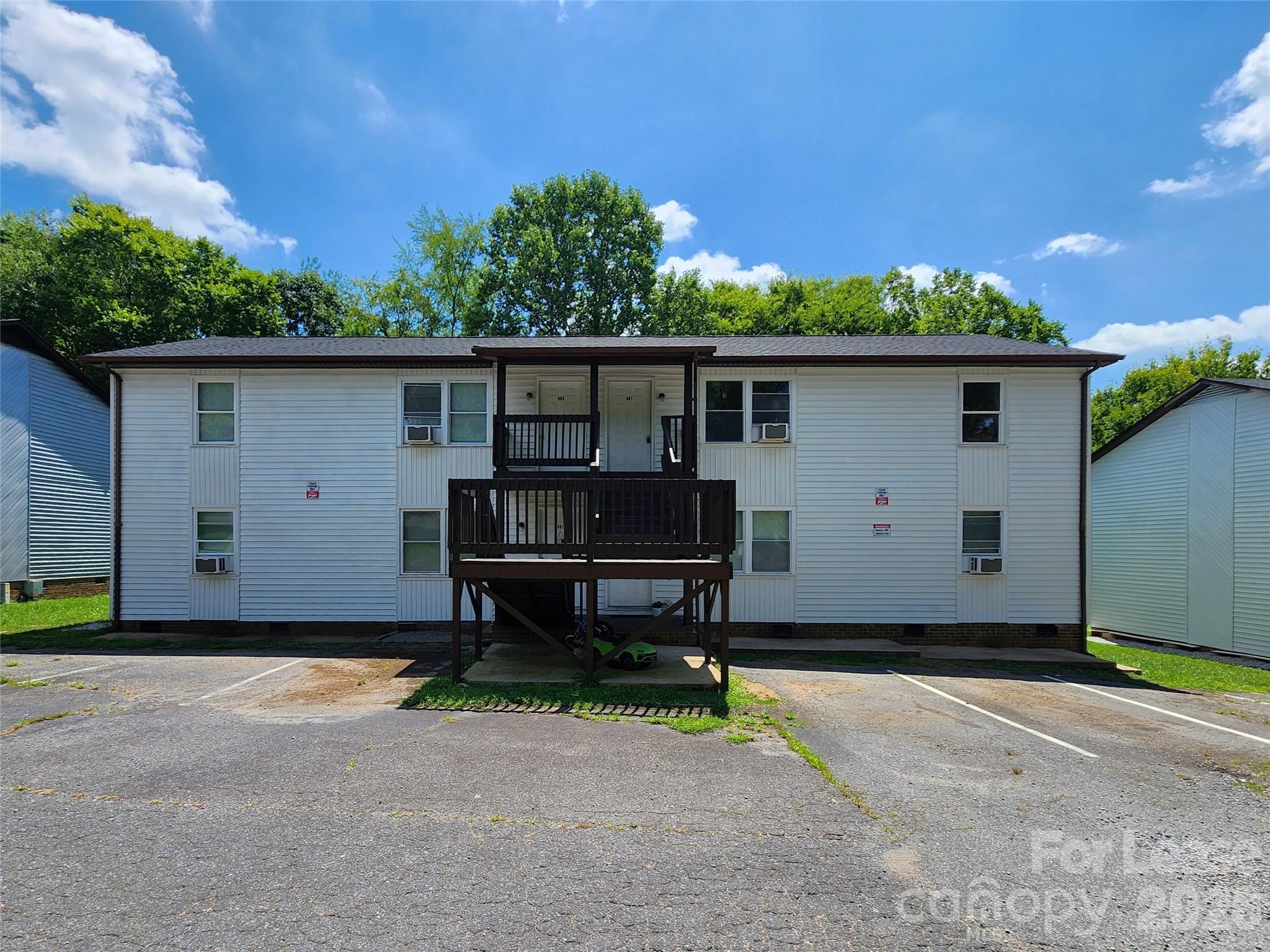 667 Faith Drive Property Photo 2