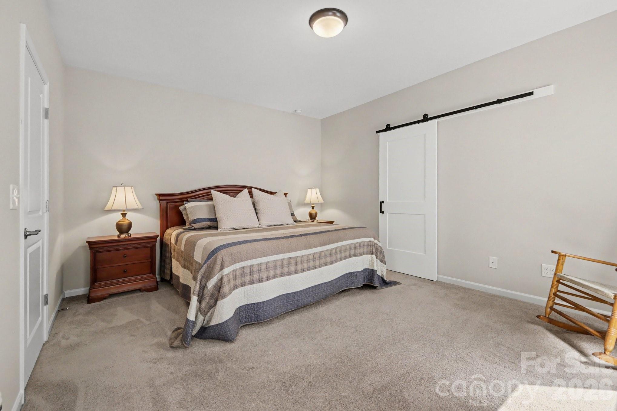 24562 Blue Heron Circle Property Photo 12