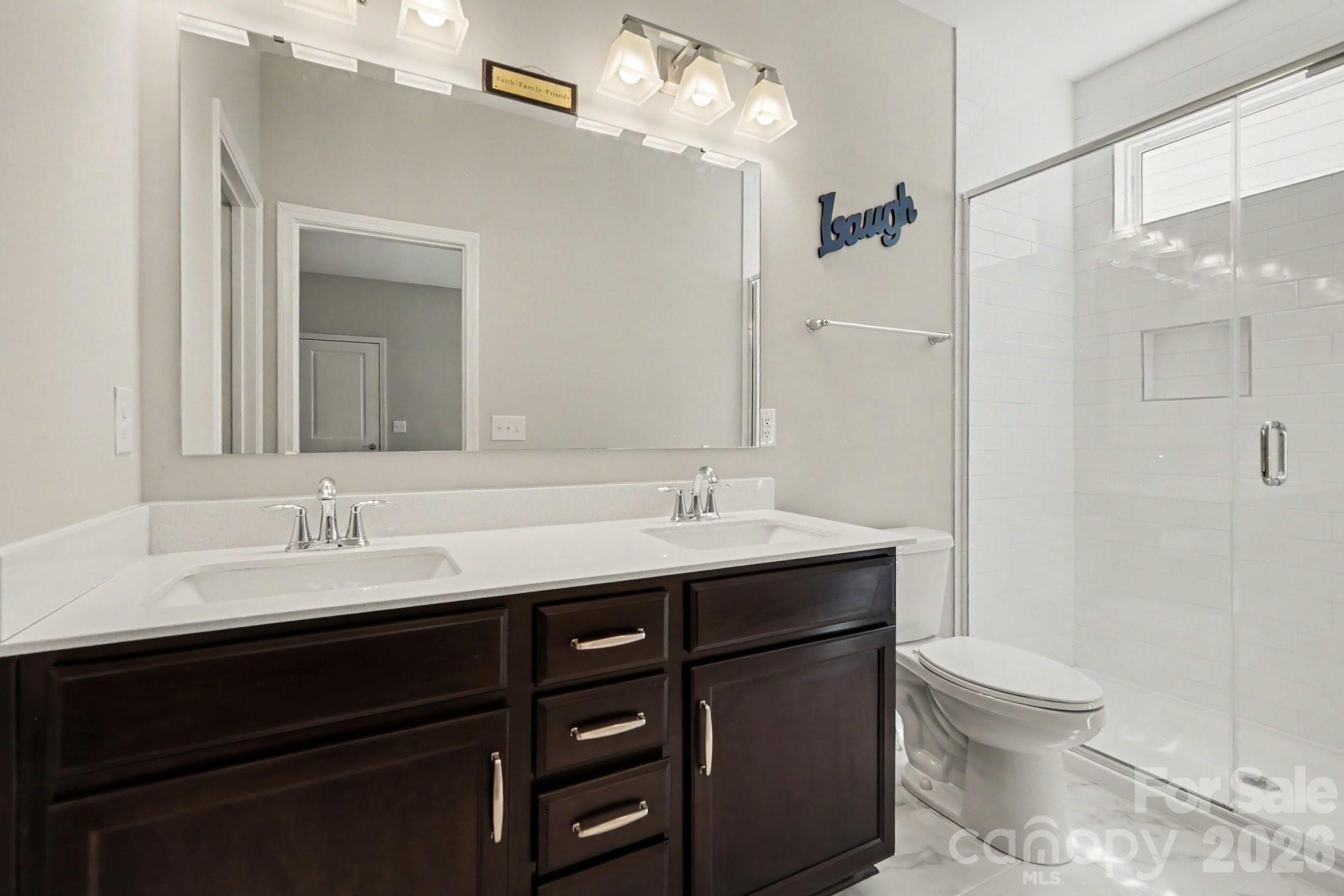 24562 Blue Heron Circle Property Photo 14