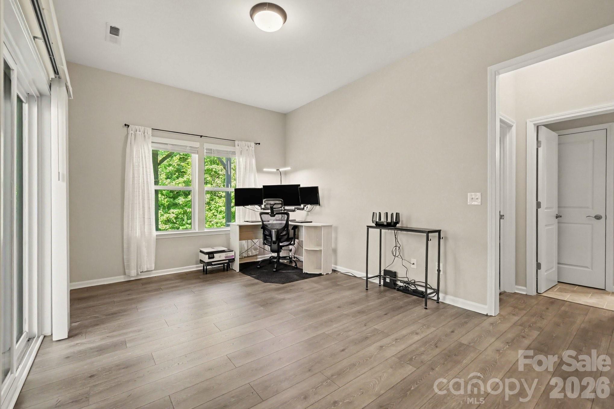 24562 Blue Heron Circle Property Photo 20
