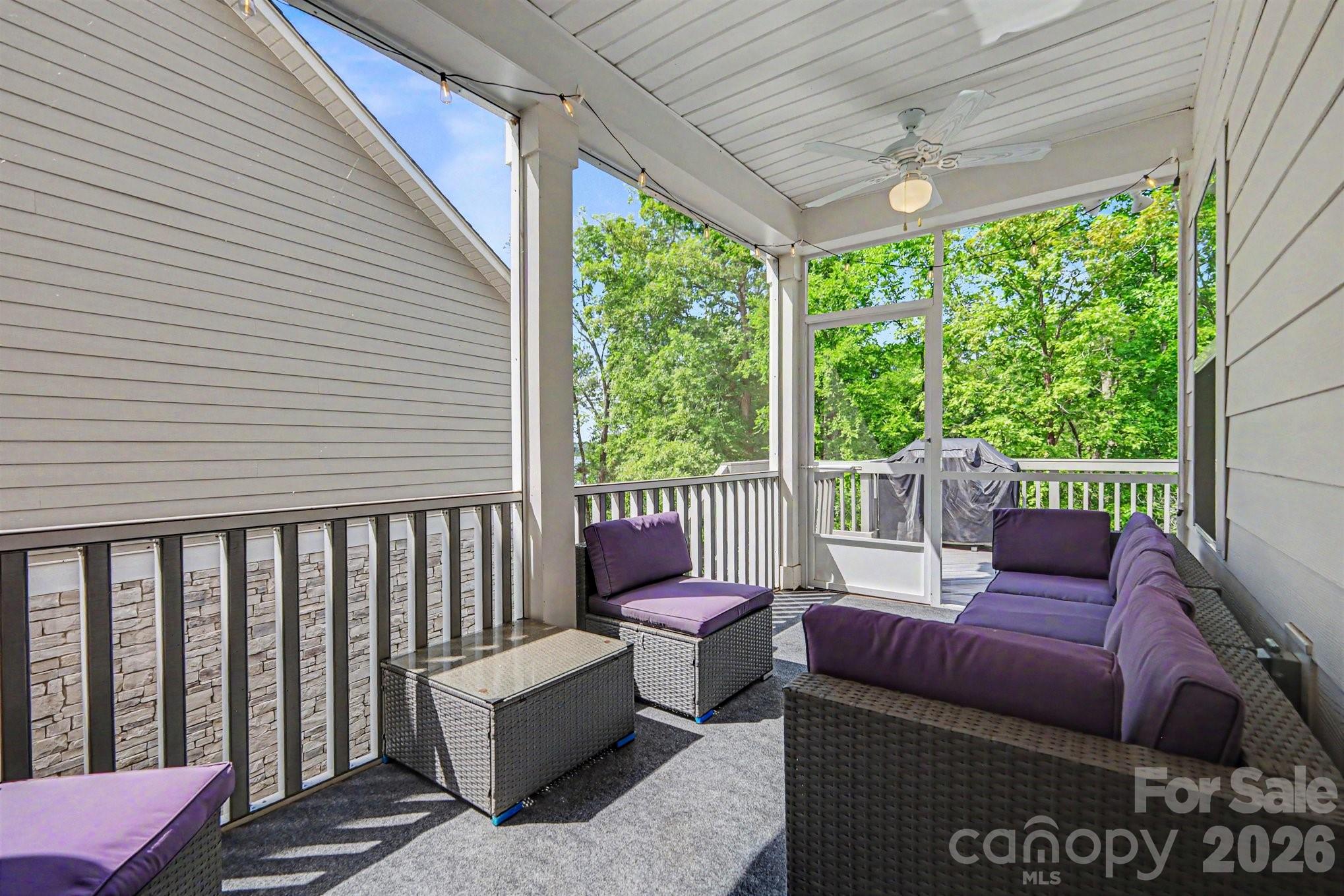 24562 Blue Heron Circle Property Photo 24