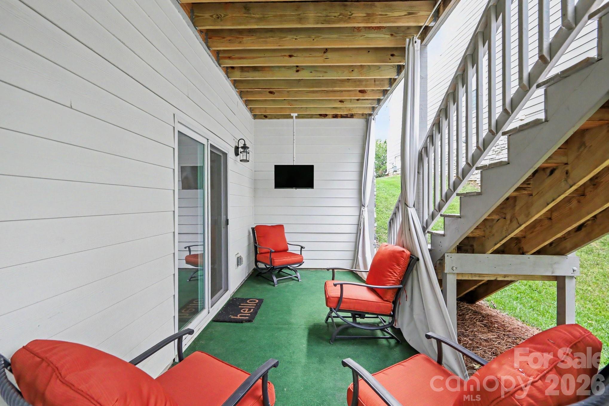 24562 Blue Heron Circle Property Photo 26
