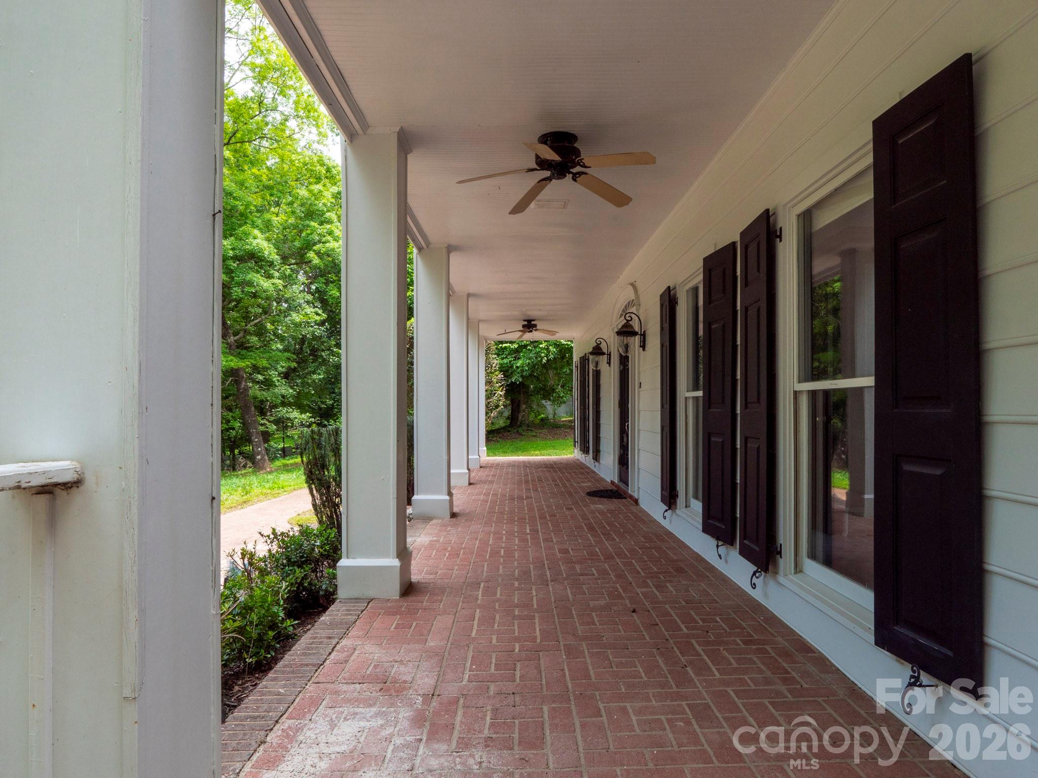9124 S Providence Road Property Photo 8