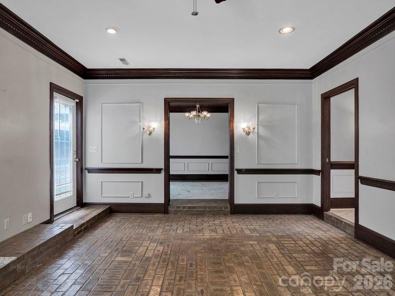 9124 S Providence Road Property Photo 17