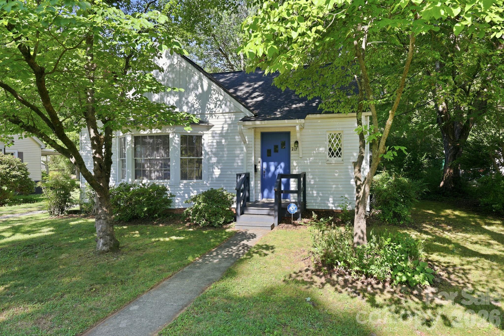 217 Queen Anne Road Property Photo 1