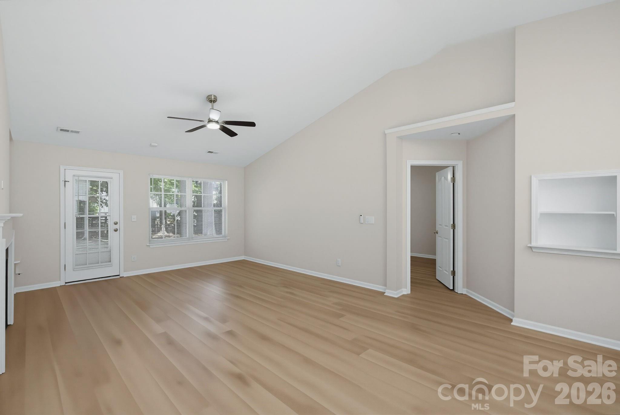 6408 Spanish Moss Lane Property Photo 9