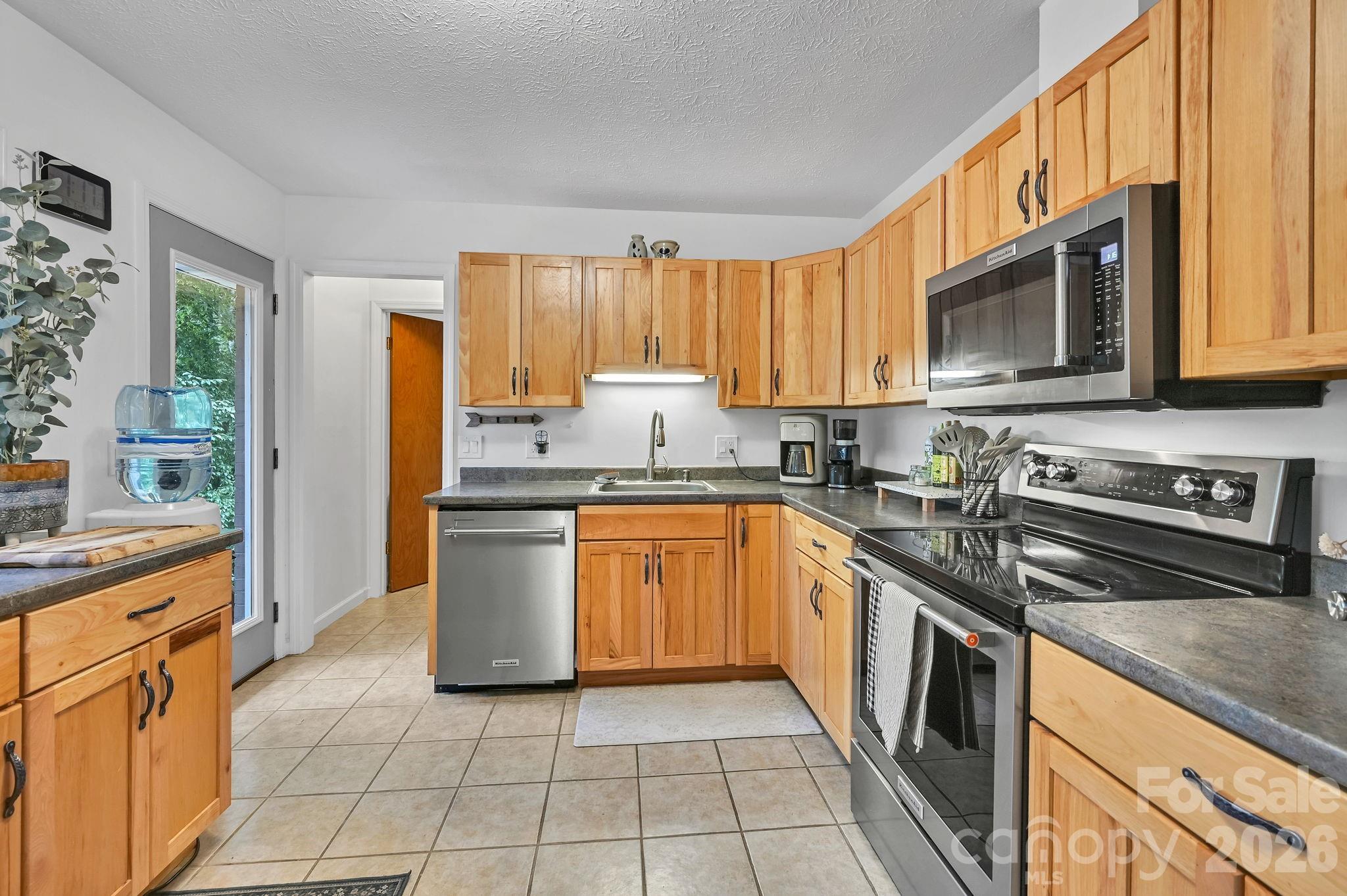 222 Timberlane Drive Property Photo 13